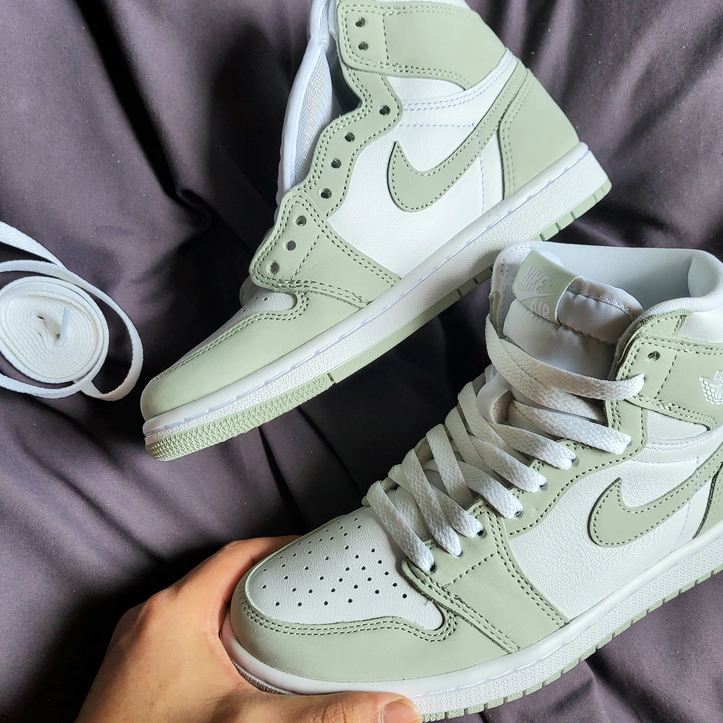 (W) Jordan 1 Retro High OG Seafoam 착용 스타일 - 3