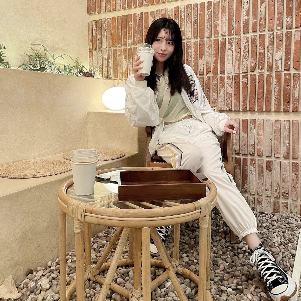 Converse Run Star Hike Hi Black White Gum 착용 스타일