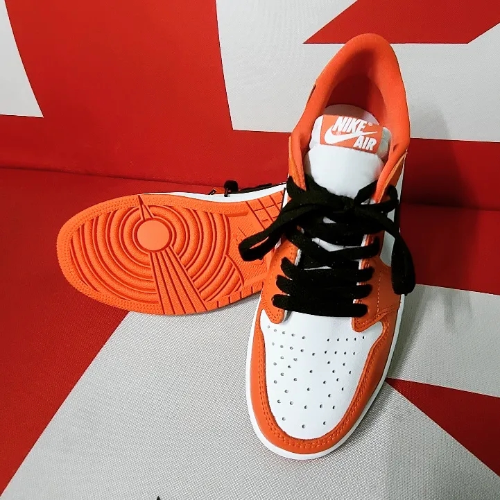 Jordan 1 Low OG Starfish 착용 스타일 - 3