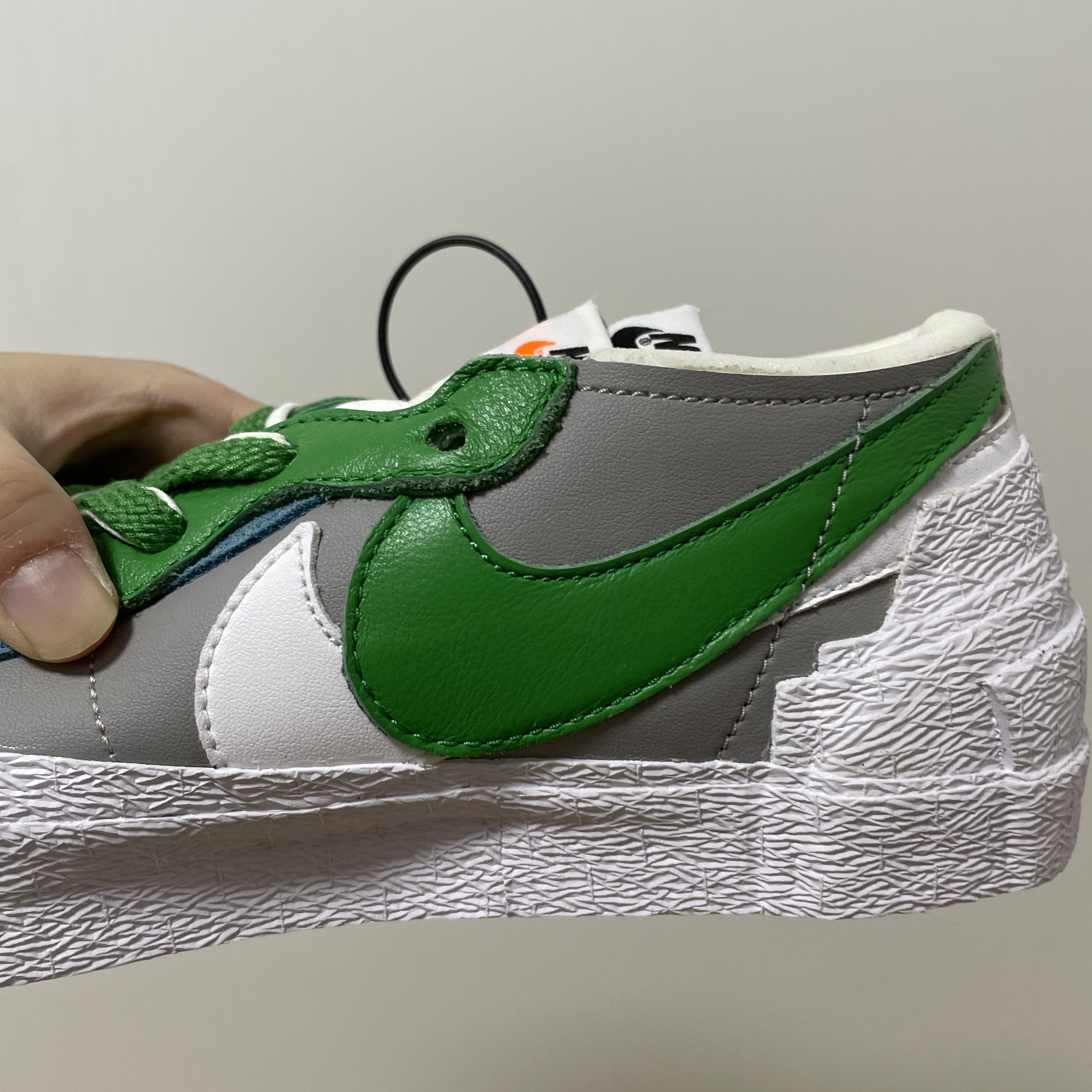 Nike x Sacai Blazer Low Classic Green 착용 스타일