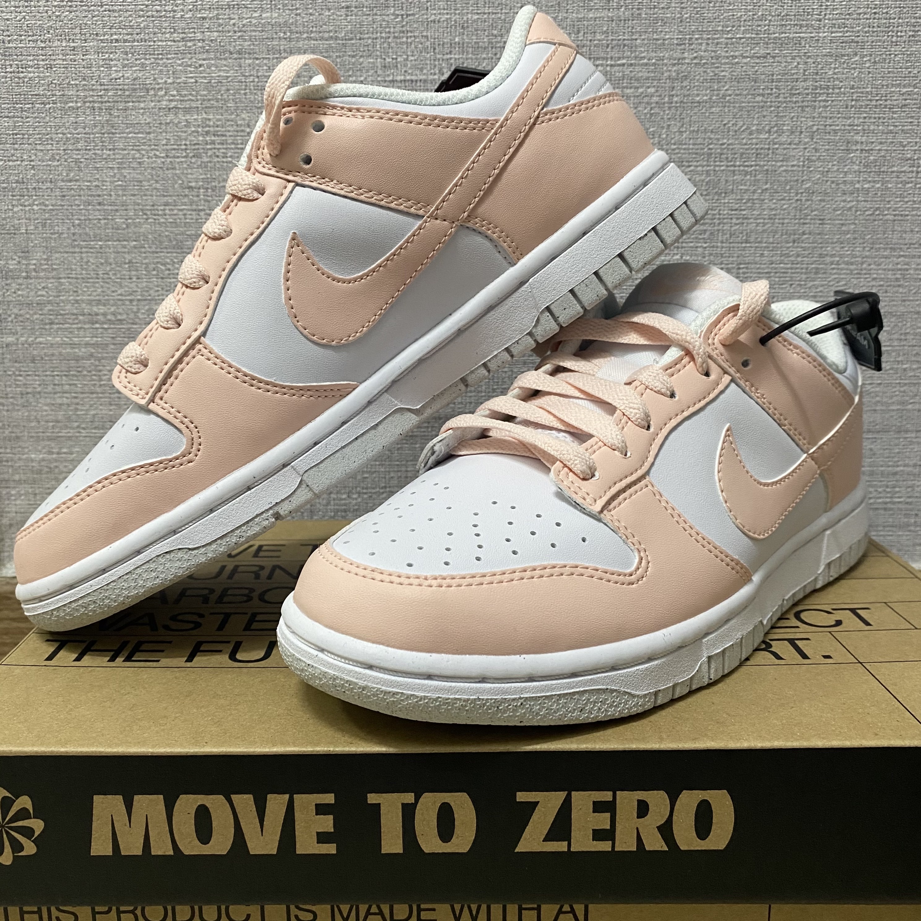 (W) Nike Dunk Low Next Nature Pale Coral 착용 스타일 - 1
