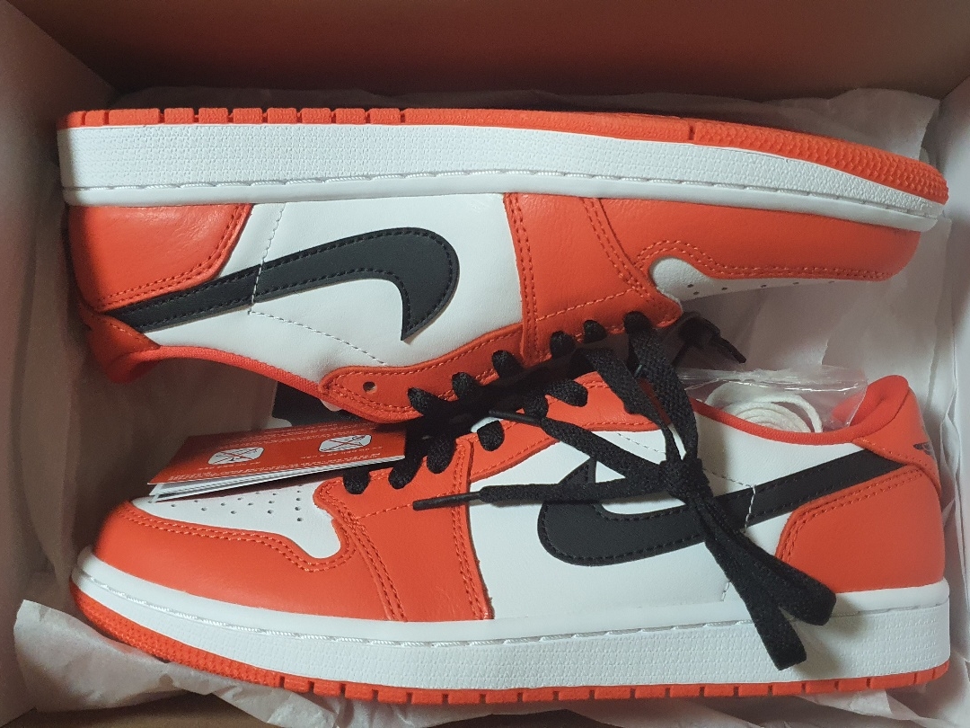 Jordan 1 Low OG Starfish 착용 스타일