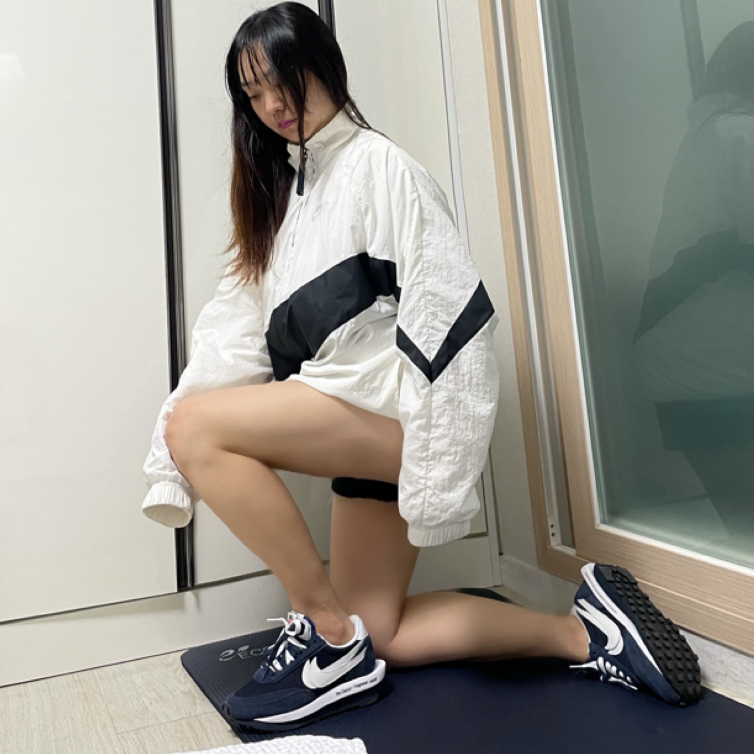 Nike x Sacai x Fragment LDWaffle Blackened Blue 착용 스타일 - 2