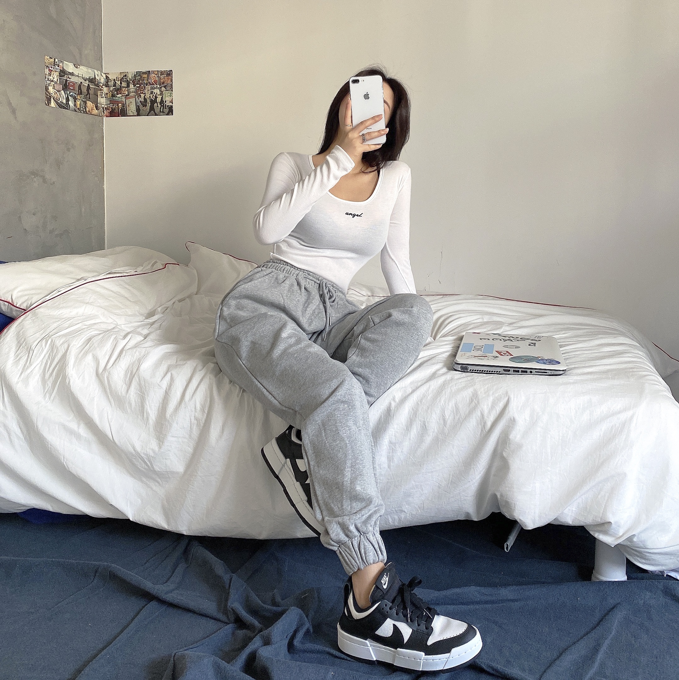 (W) Nike Dunk Low Disrupt Black White 착용 스타일