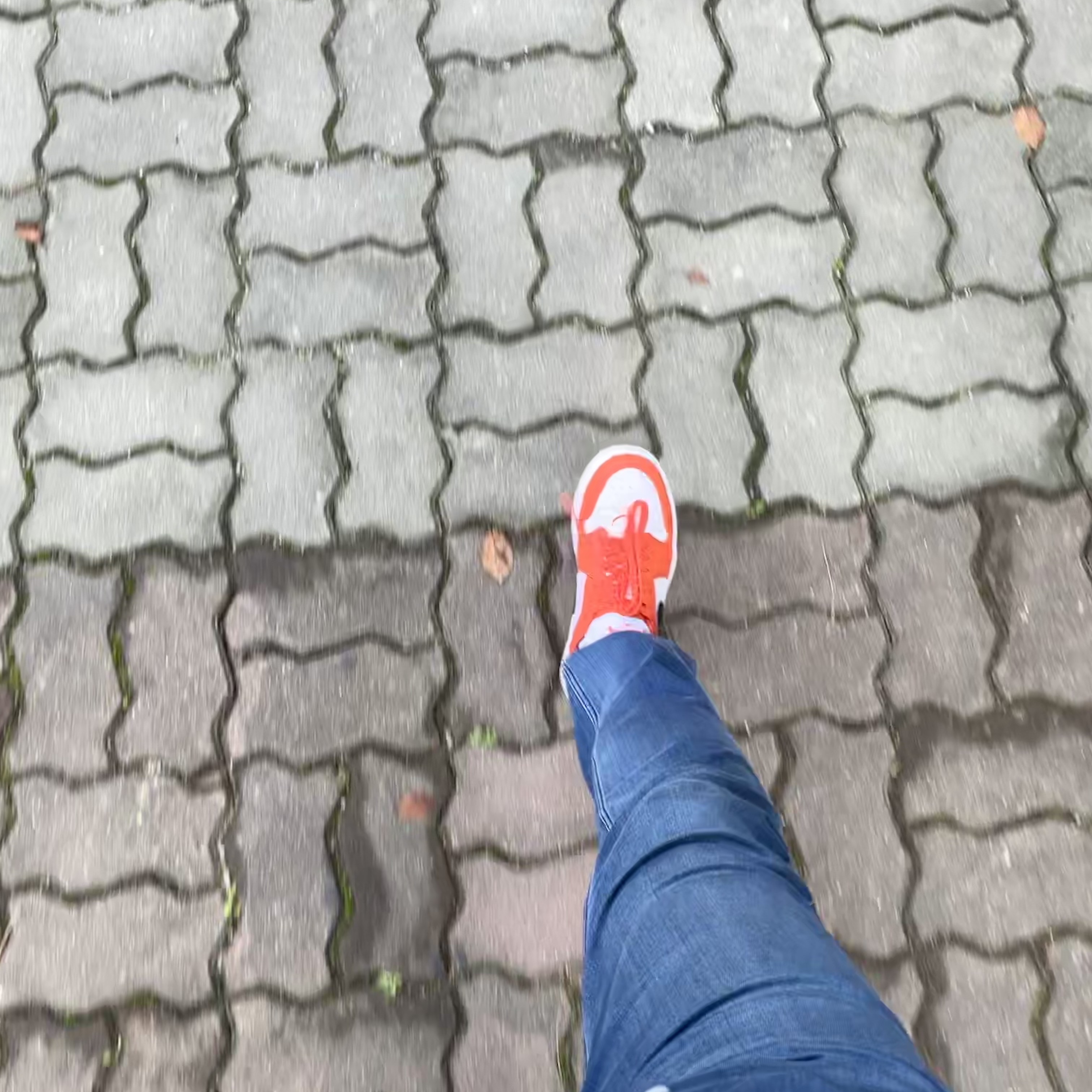 Jordan 1 Low OG Starfish 착용 스타일 - 2