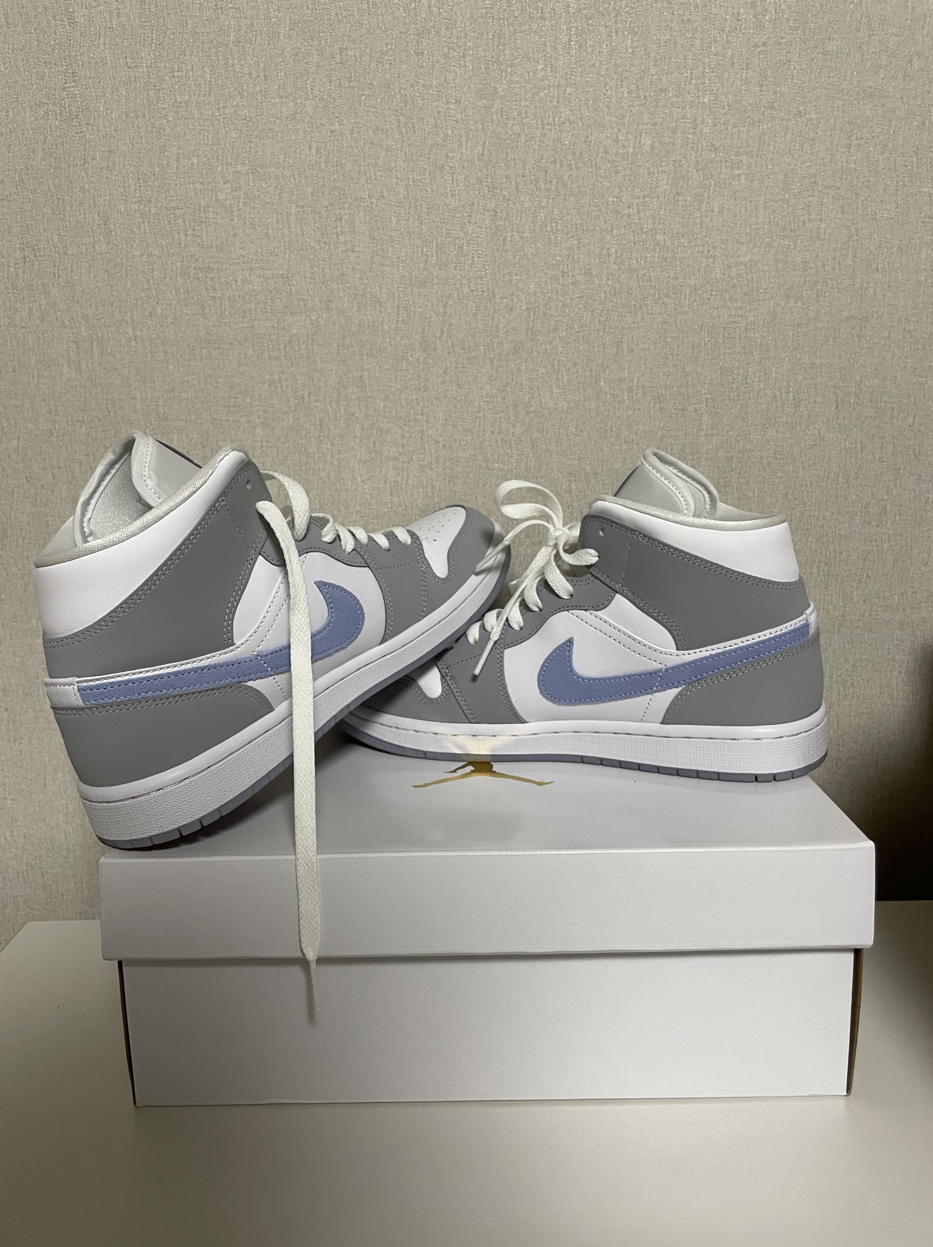 (W) Jordan 1 Mid Wolf Grey 착용 스타일 - 5