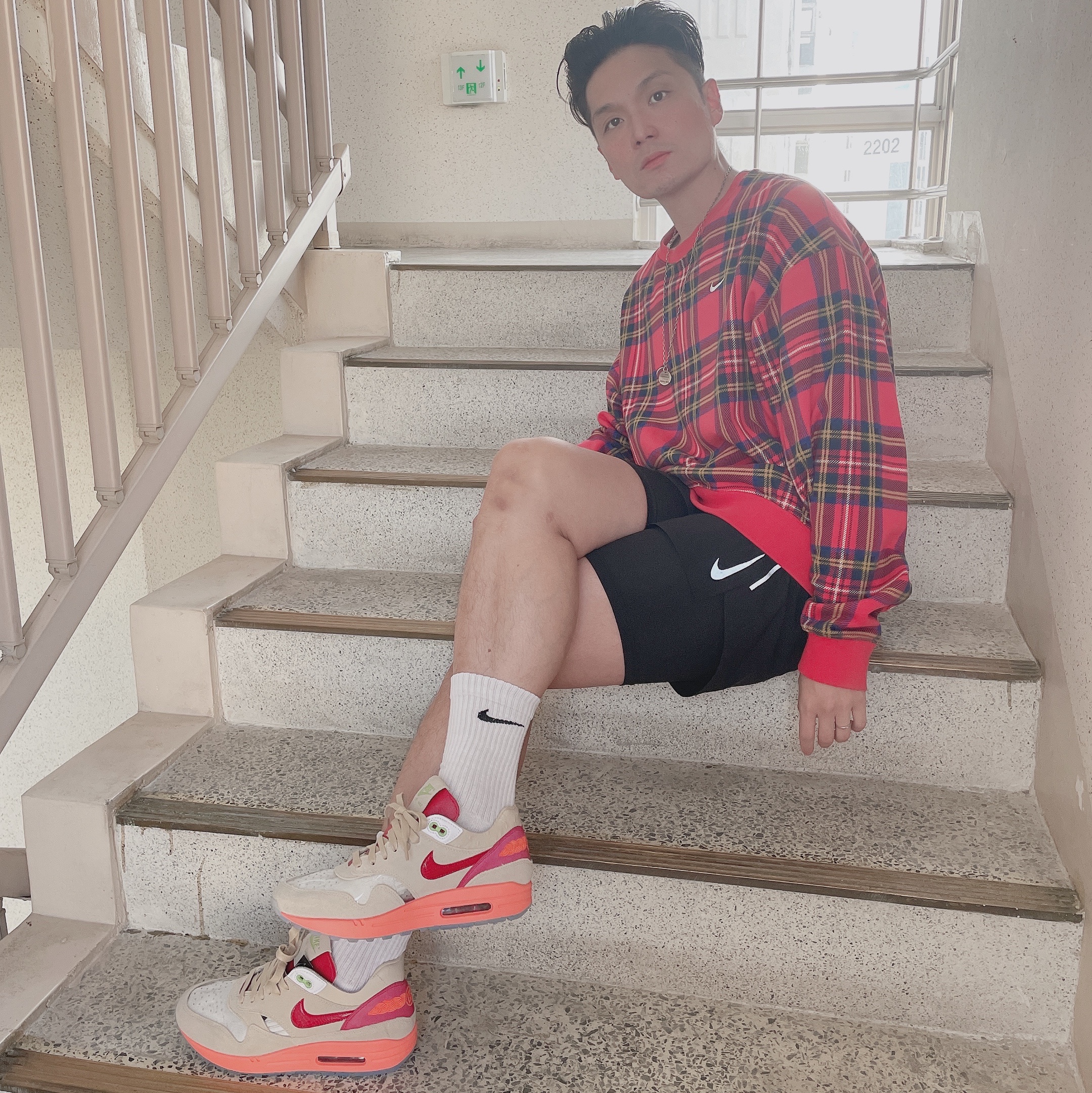 Nike x Clot Air Max 1 Net, Nike NRG Crew Plaid Swoosh Stripe 착용 스타일