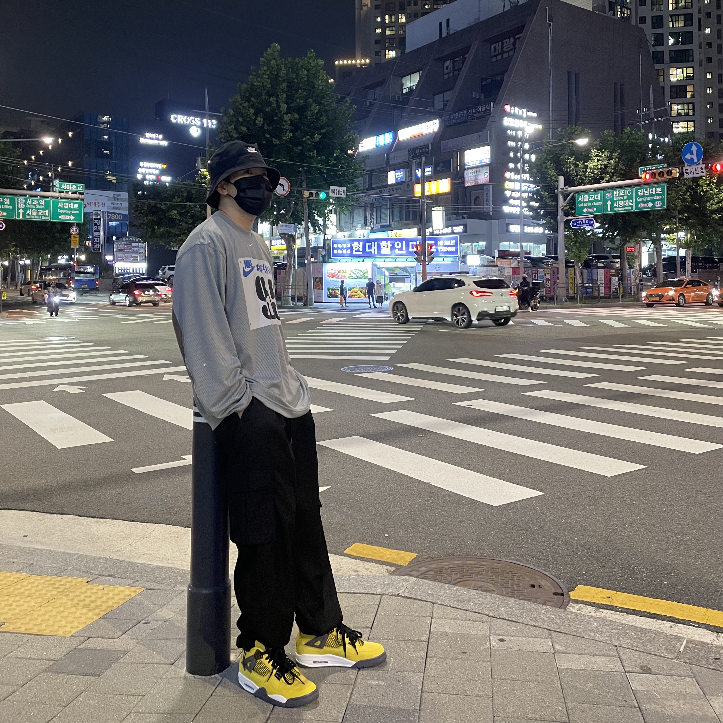 Nike x Cactus Plant Flea Market L/S Jersey Grey - US/EU, Jordan 4 Retro Tour Yellow 착용 스타일 - 1