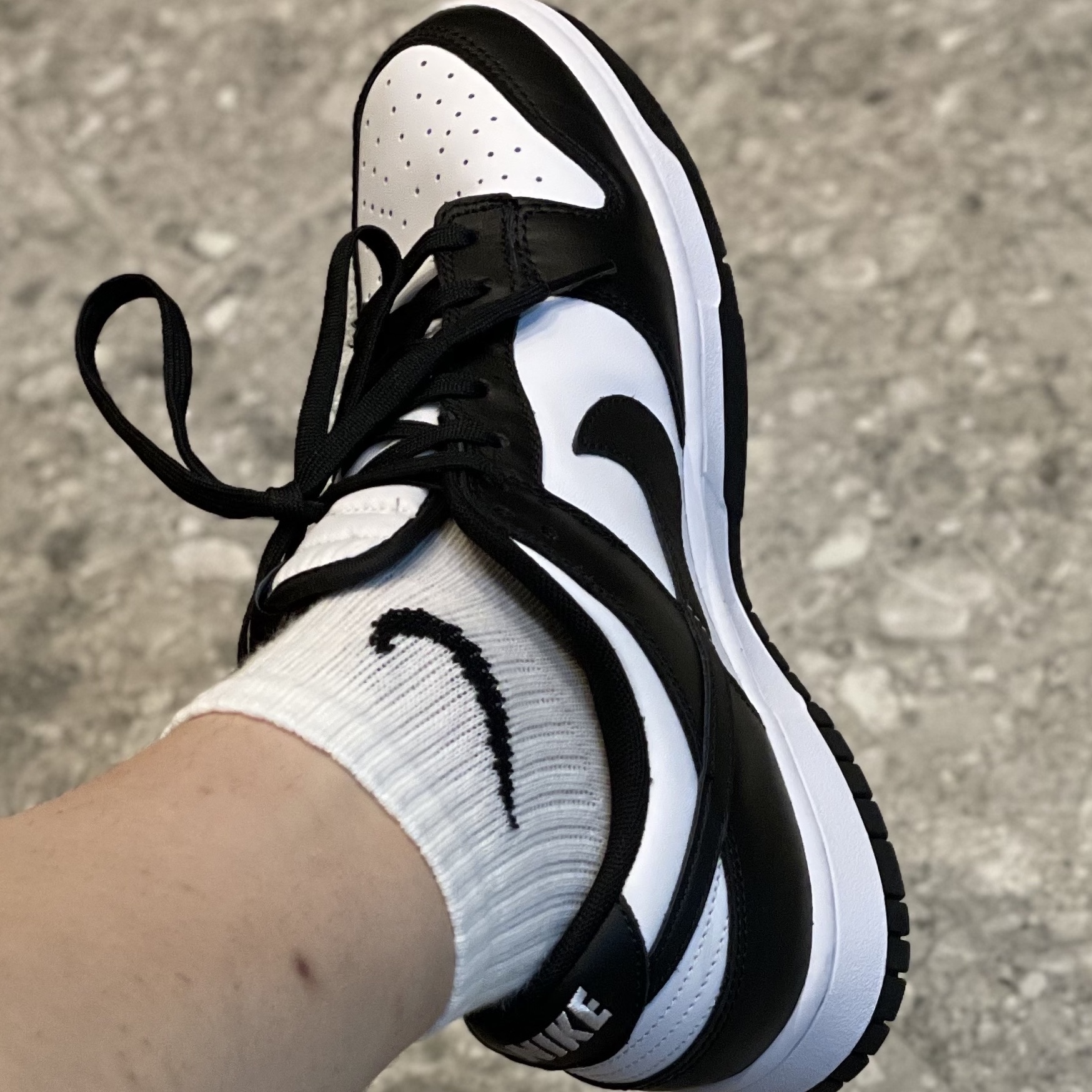 Nike Dunk Low Retro Black, (W) Nike Dunk Low Black 착용 스타일 - 4