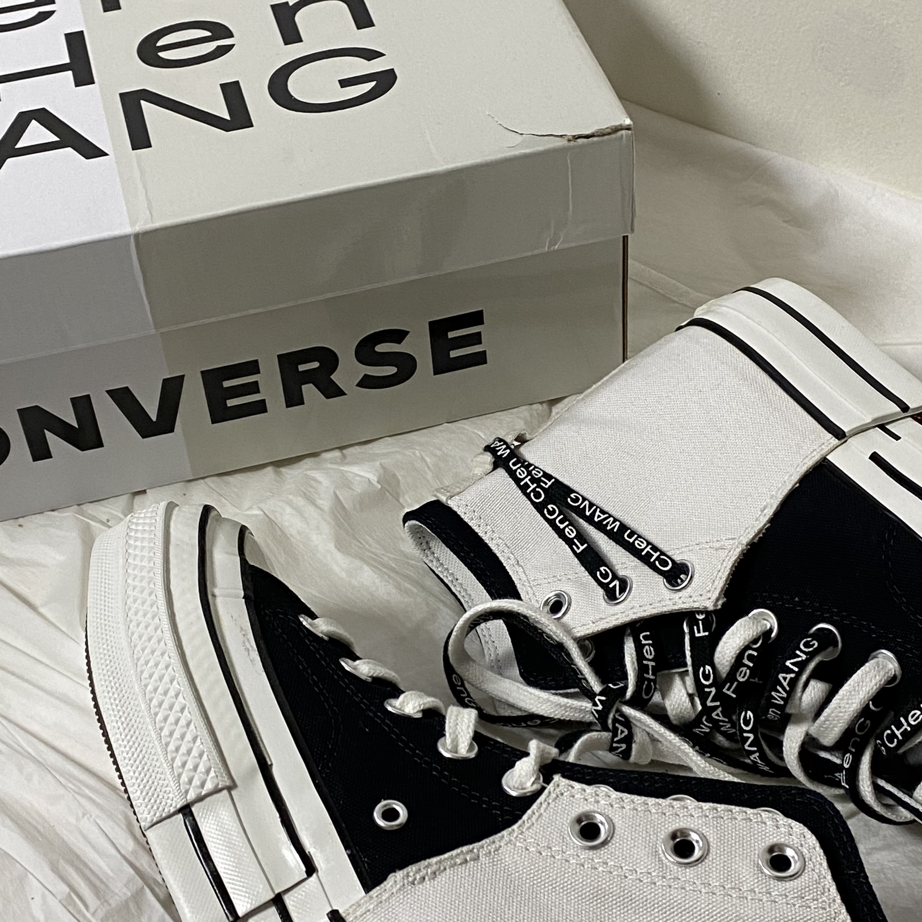 Converse x Feng Chen Wang Chuck 70 2-in-1 Natural Ivory Black 착용 스타일