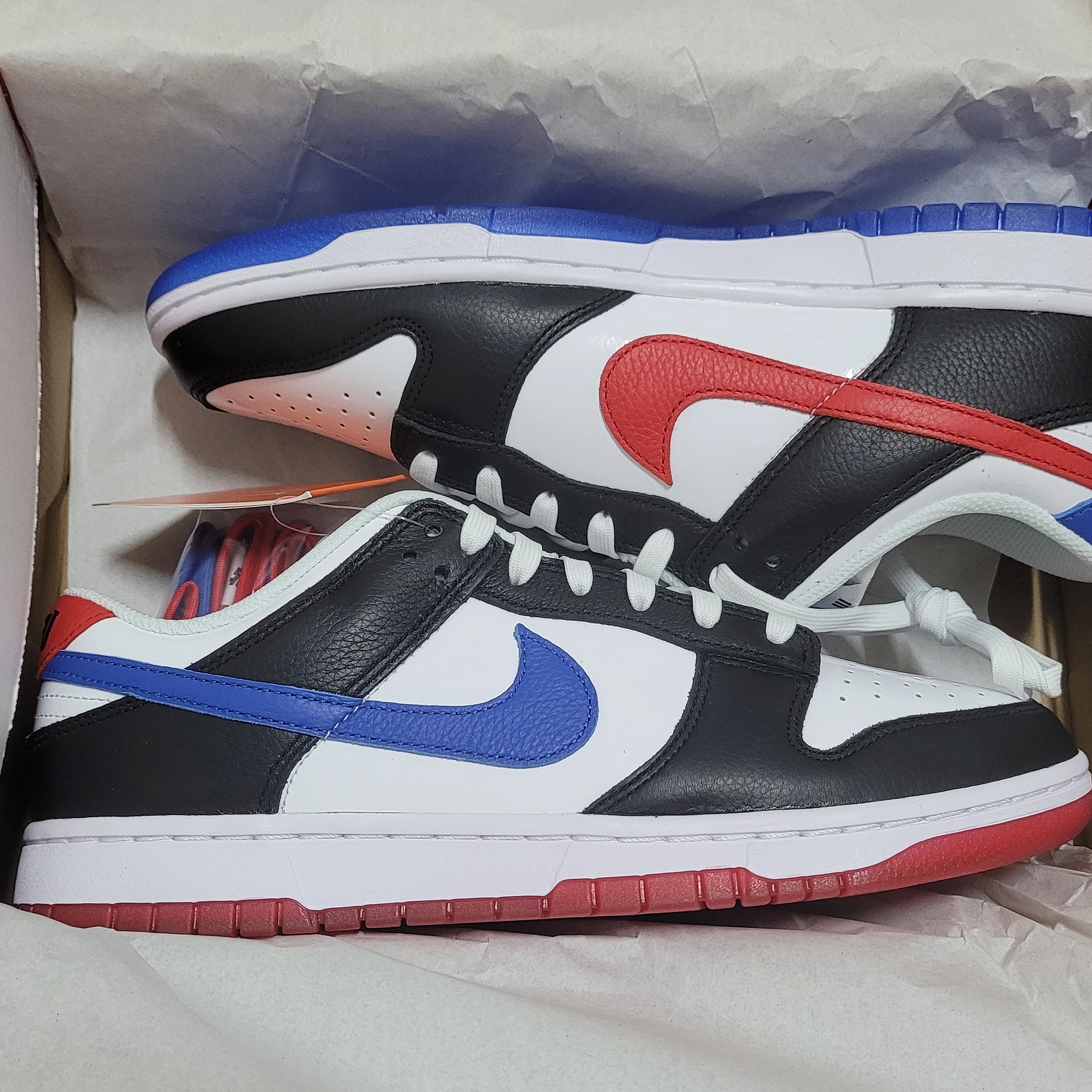 Nike Dunk Low SE Seoul 착용 스타일