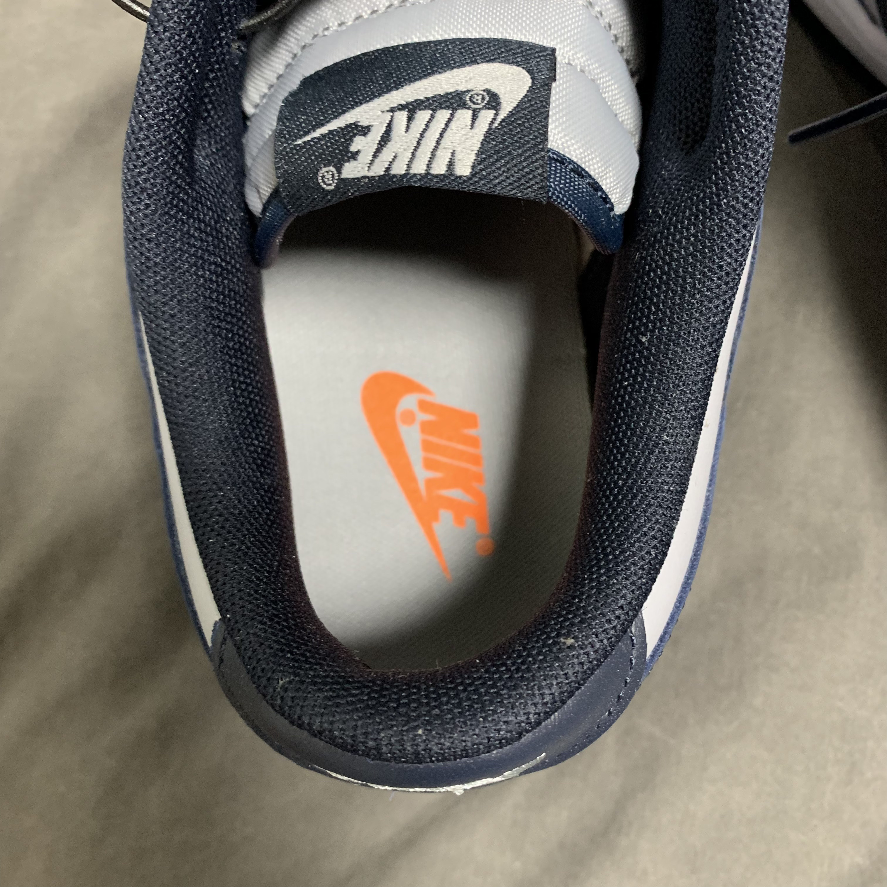 Nike Dunk Low Retro Championship Grey 착용 스타일 - 2