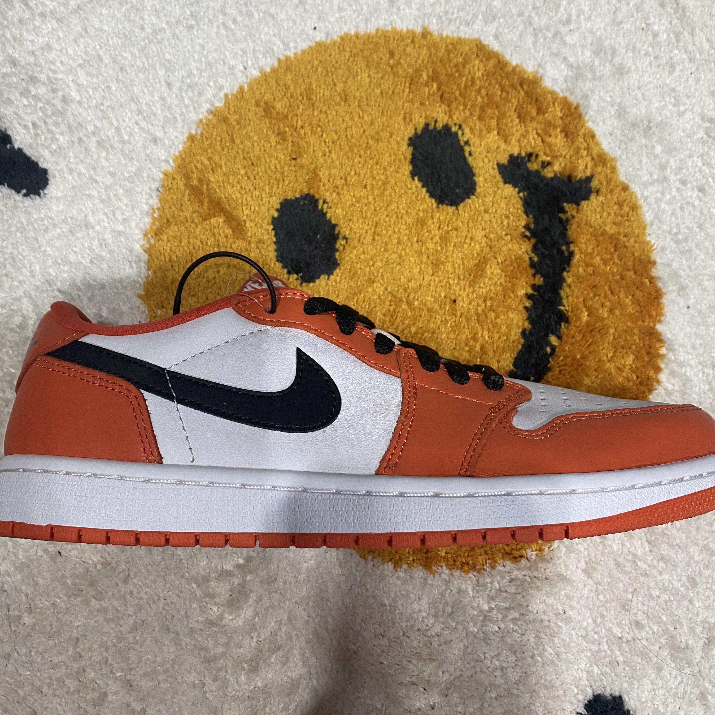 Jordan 1 Low OG Starfish 착용 스타일