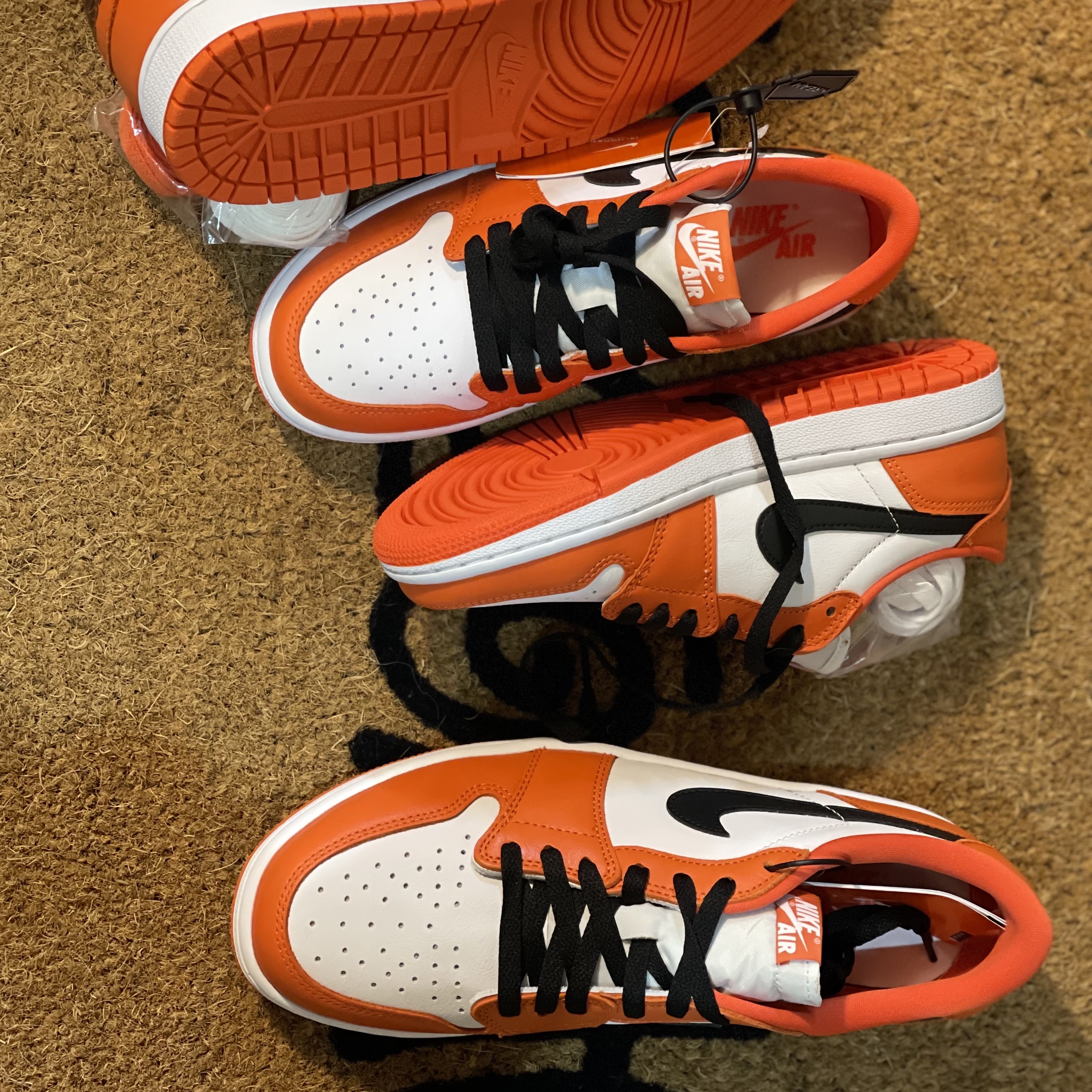 Jordan 1 Low OG Starfish 착용 스타일 - 3