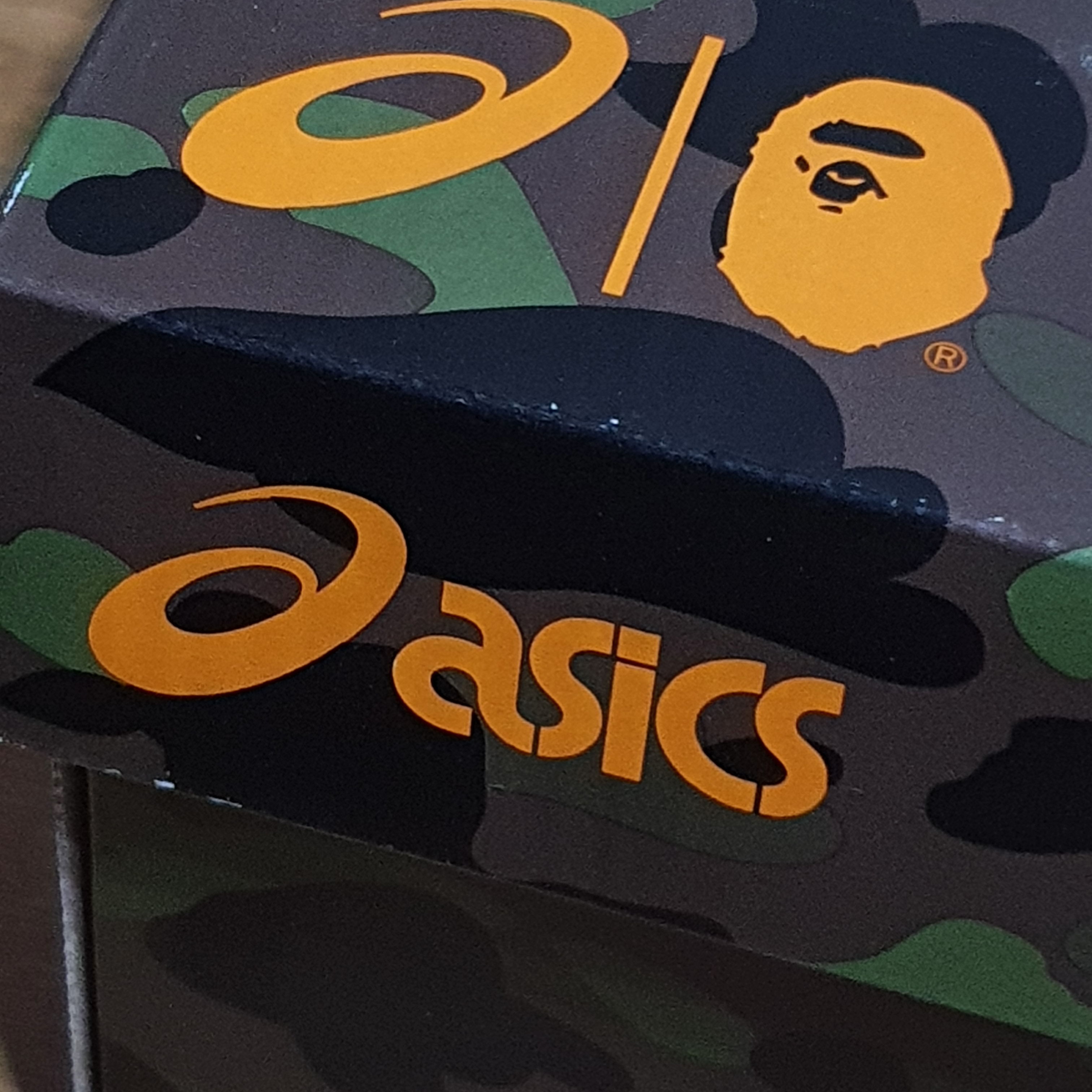 Asics x BAPE Gel-1090 Tiger Camo 착용 스타일 - 5