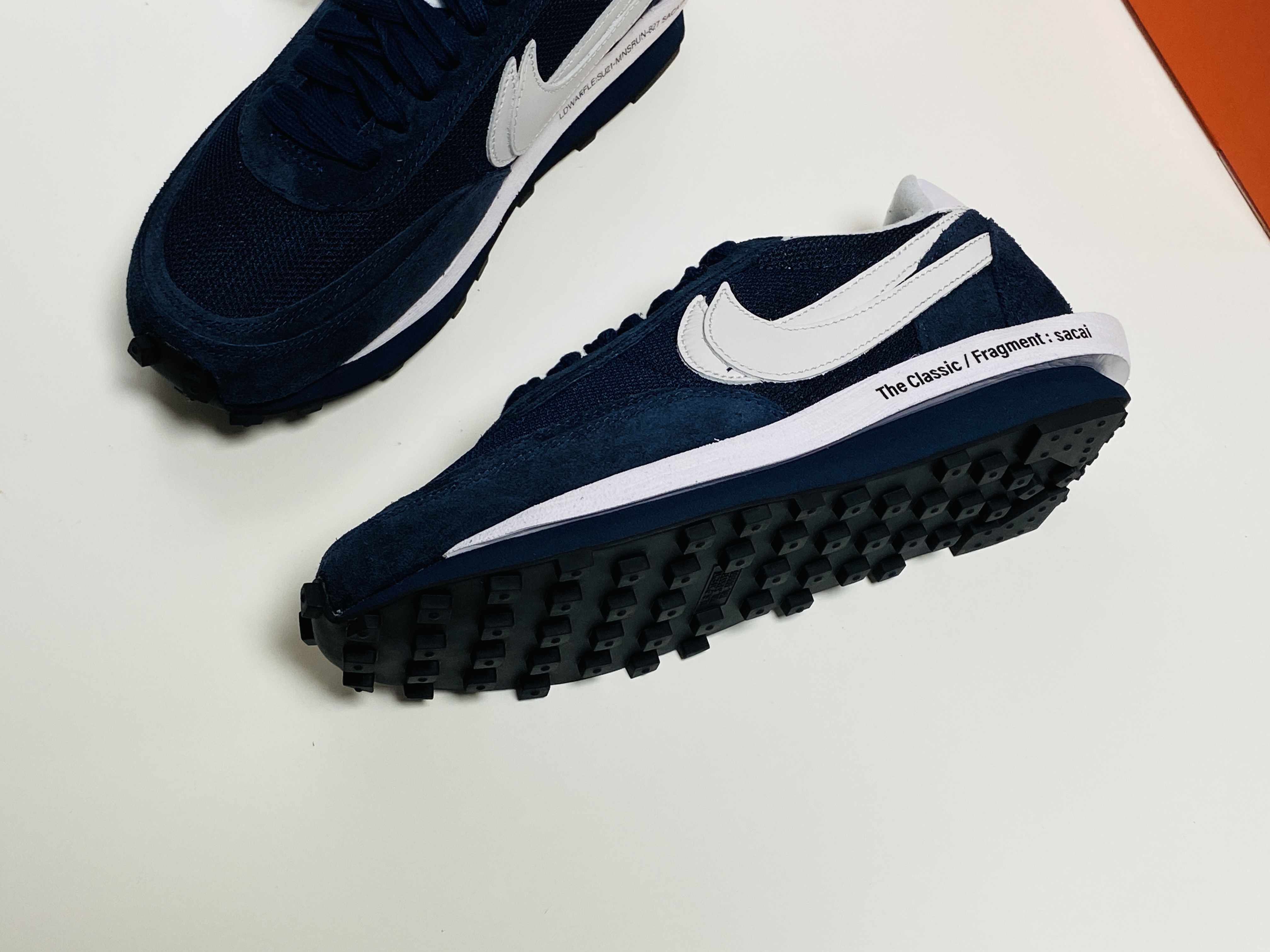 Nike x Sacai x Fragment LDWaffle Blackened Blue 착용 스타일 - 3