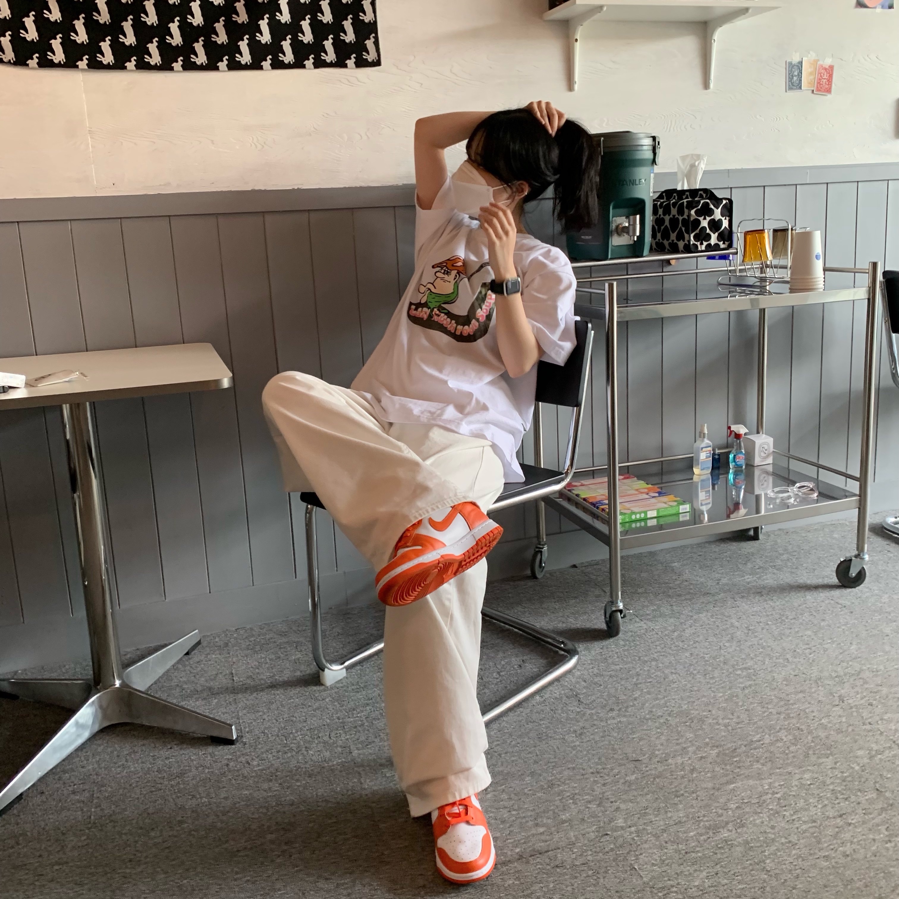 Nike Dunk High Retro Orange Blaze 착용 스타일