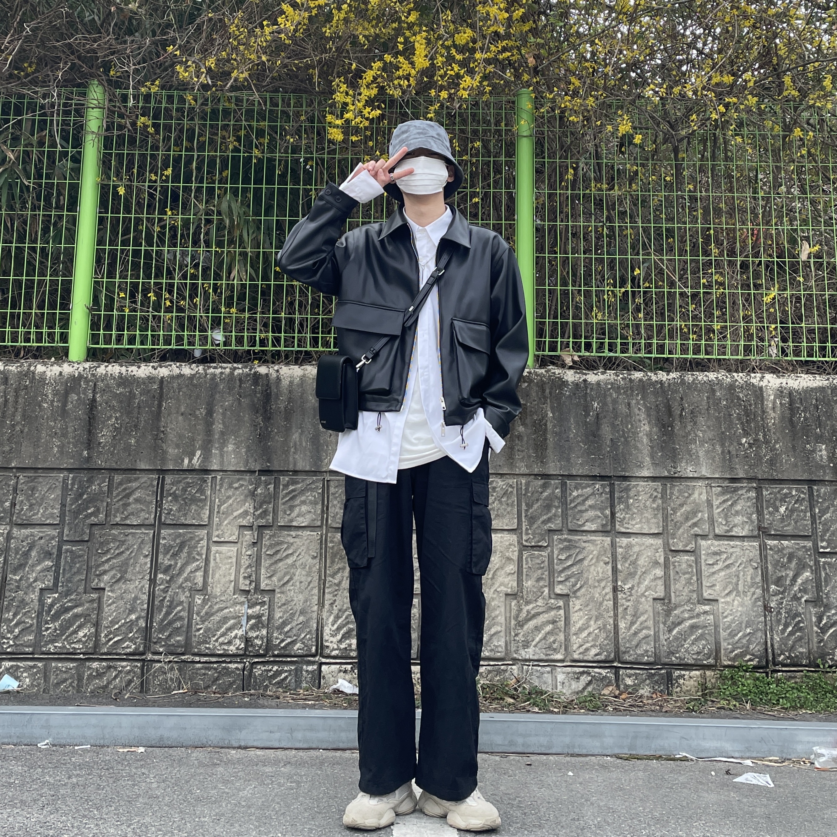 Adidas Yeezy 500 Blush 2018 착용 스타일