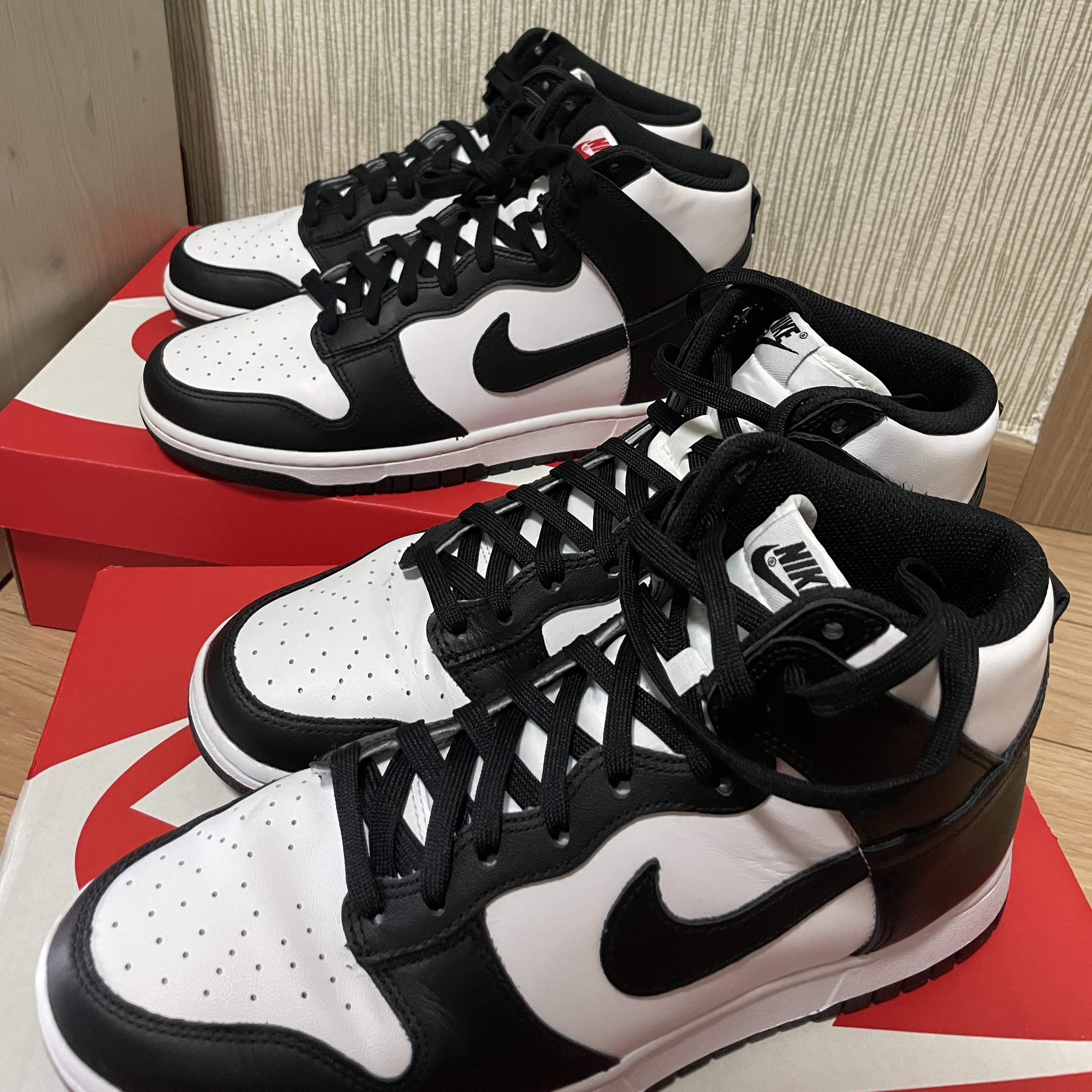 Nike Dunk High Retro Black and White, Nike Dunk High Retro Championship White 착용 스타일