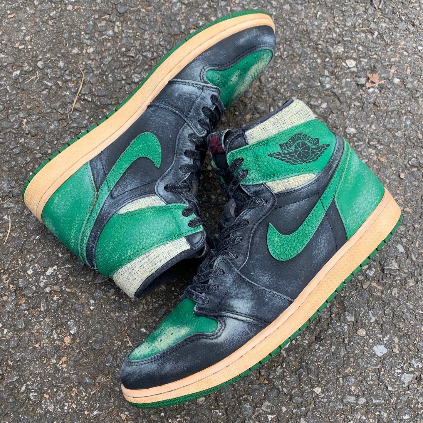 Jordan 1 Retro High OG Pine Green Black 착용 스타일 - 4
