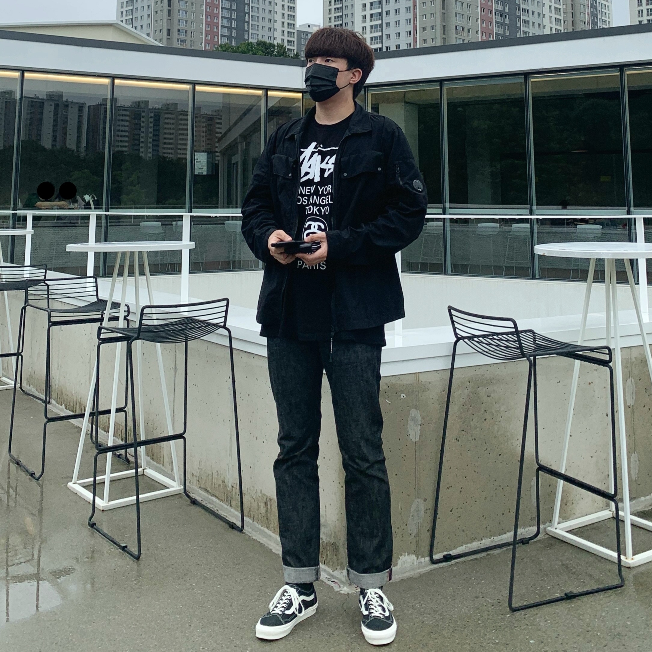 Stussy World Tour T-Shirt Black, Vans Vault OG Old Skool LX Black 착용 스타일