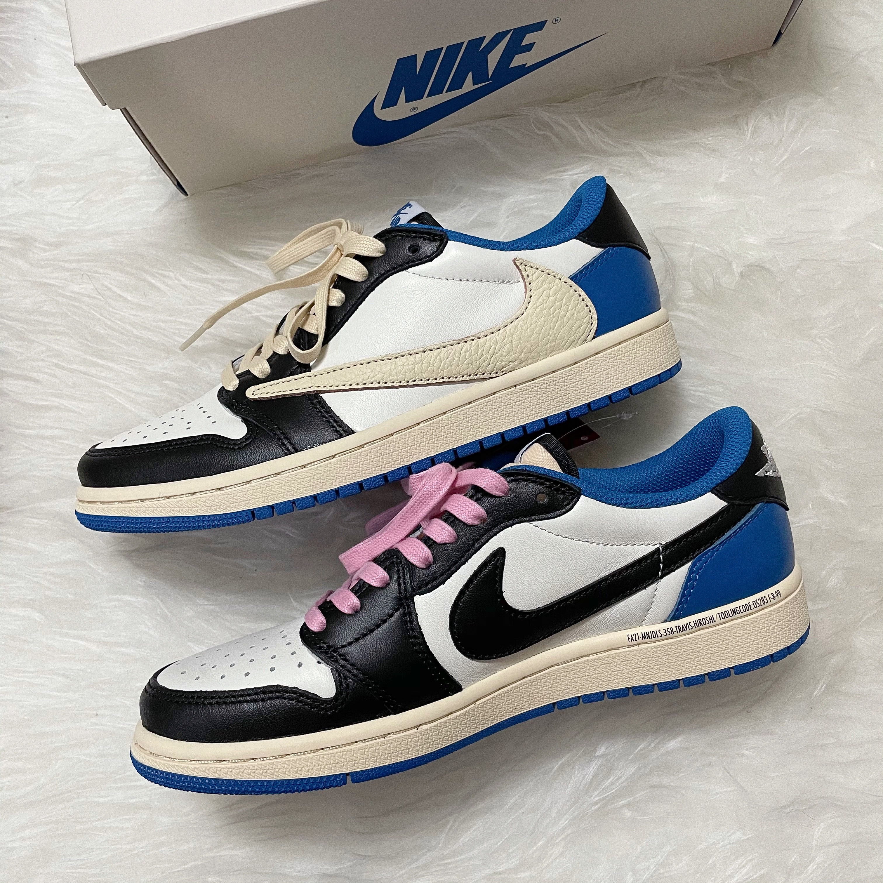 Jordan 1 x Travis Scott x Fragment Retro Low OG SP Military Blue 착용 스타일 - 5