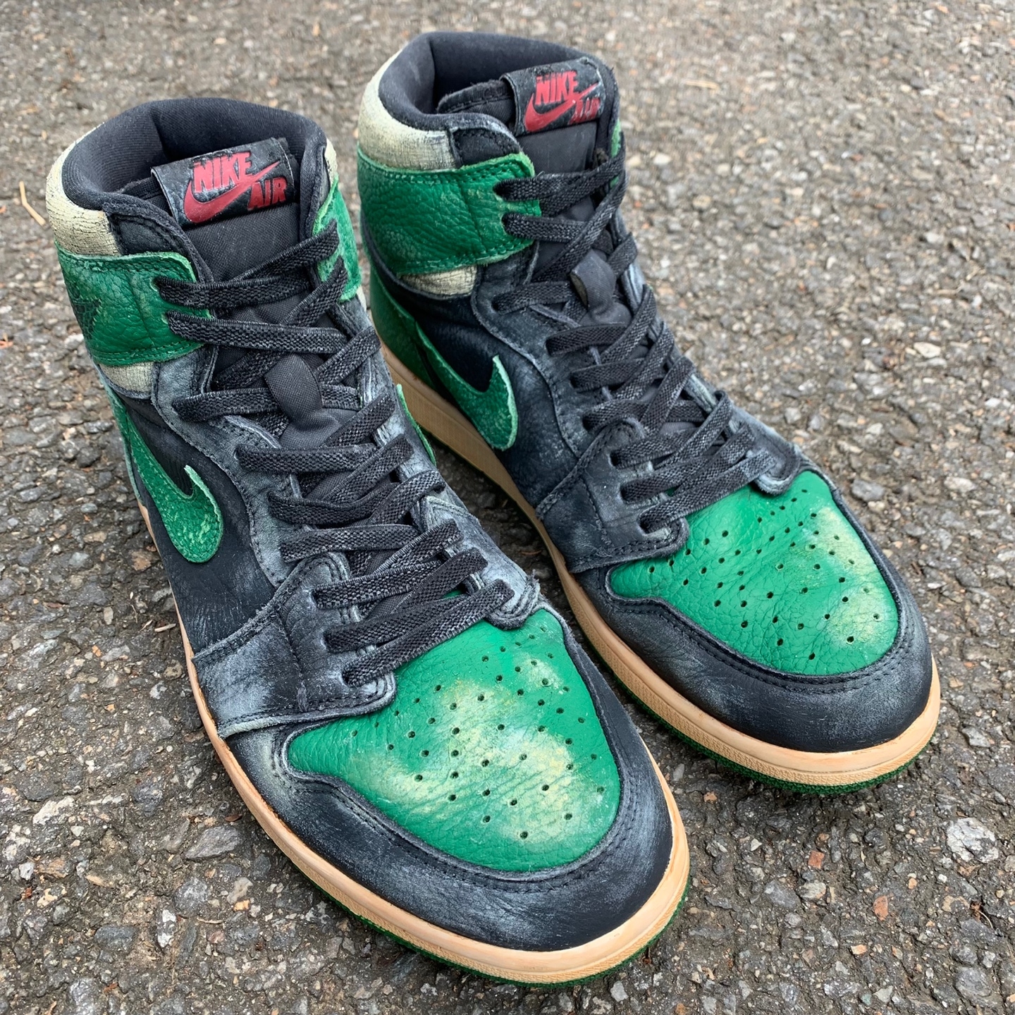 Jordan 1 Retro High OG Pine Green Black 착용 스타일 - 2