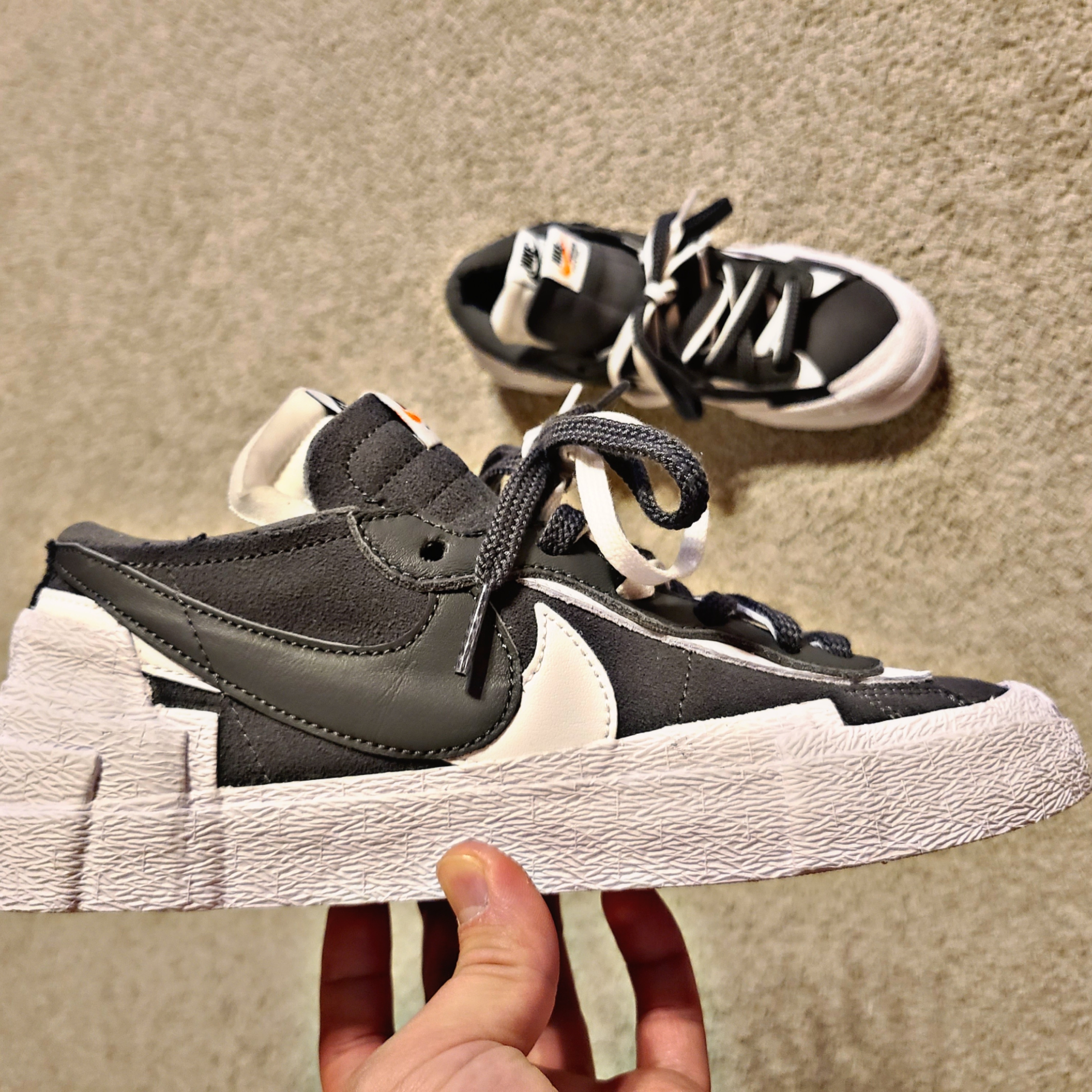 Nike x Sacai Blazer Low Iron Grey 착용 스타일