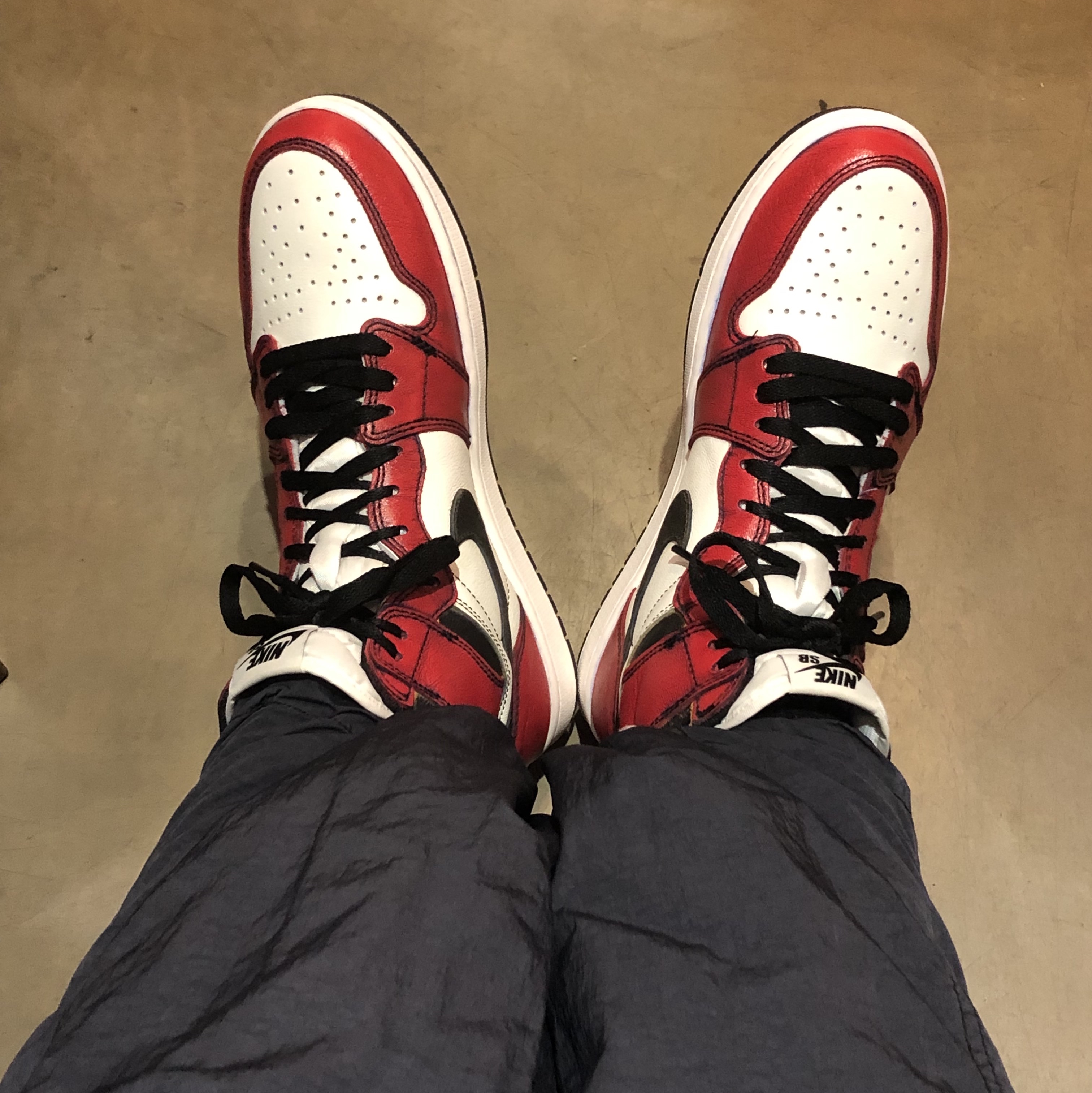 Jordan 1 Retro High OG Defiant SB LA to Chicago 착용 스타일 - 1