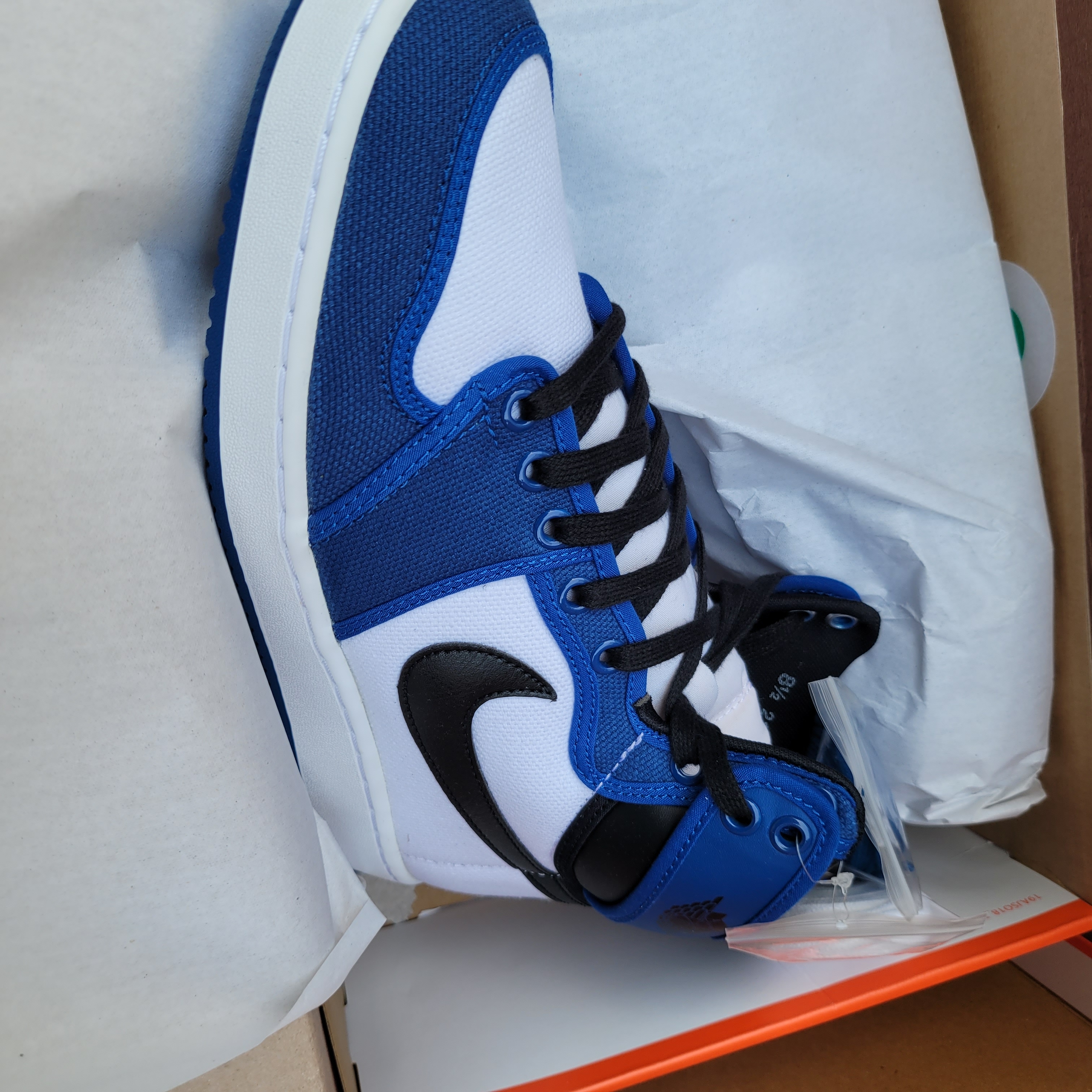 Jordan 1 KO Storm Blue 착용 스타일 - 2