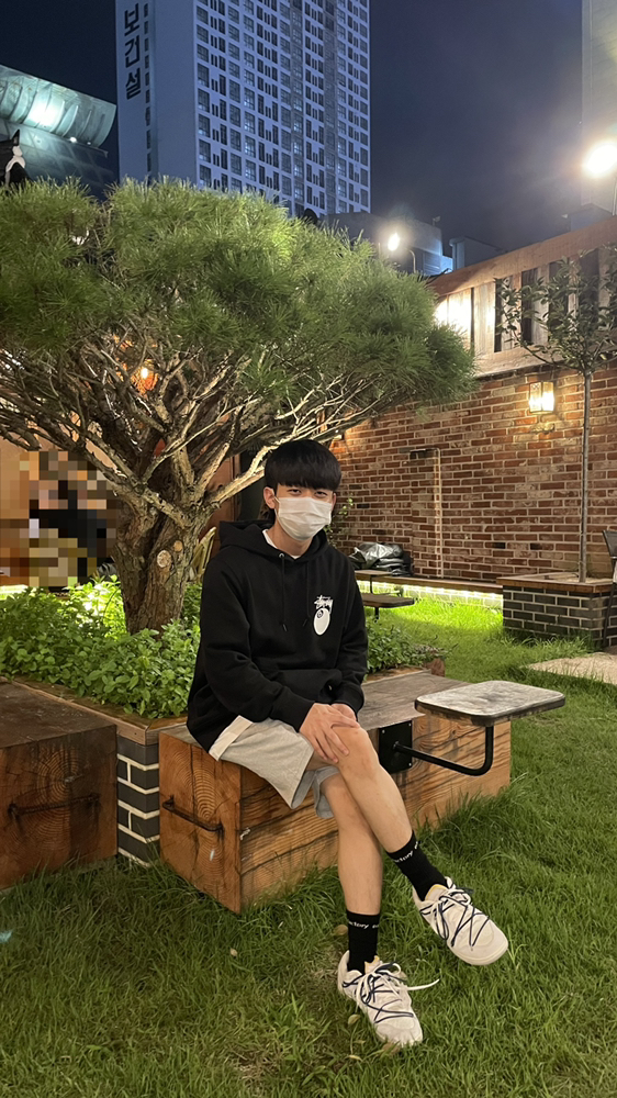 KREAM 프로필 이미지