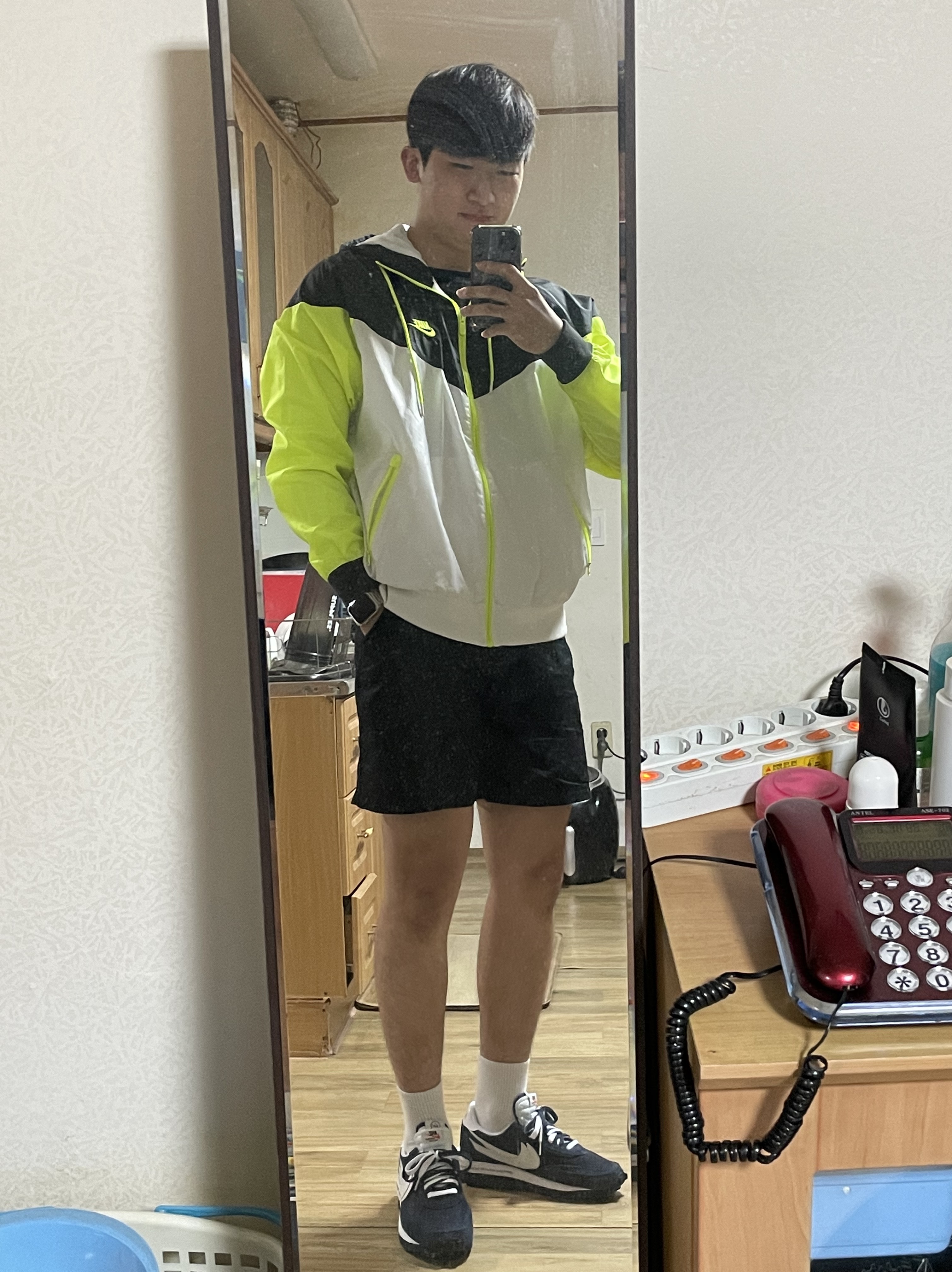 Nike x Sacai x Fragment LDWaffle Blackened Blue 착용 스타일