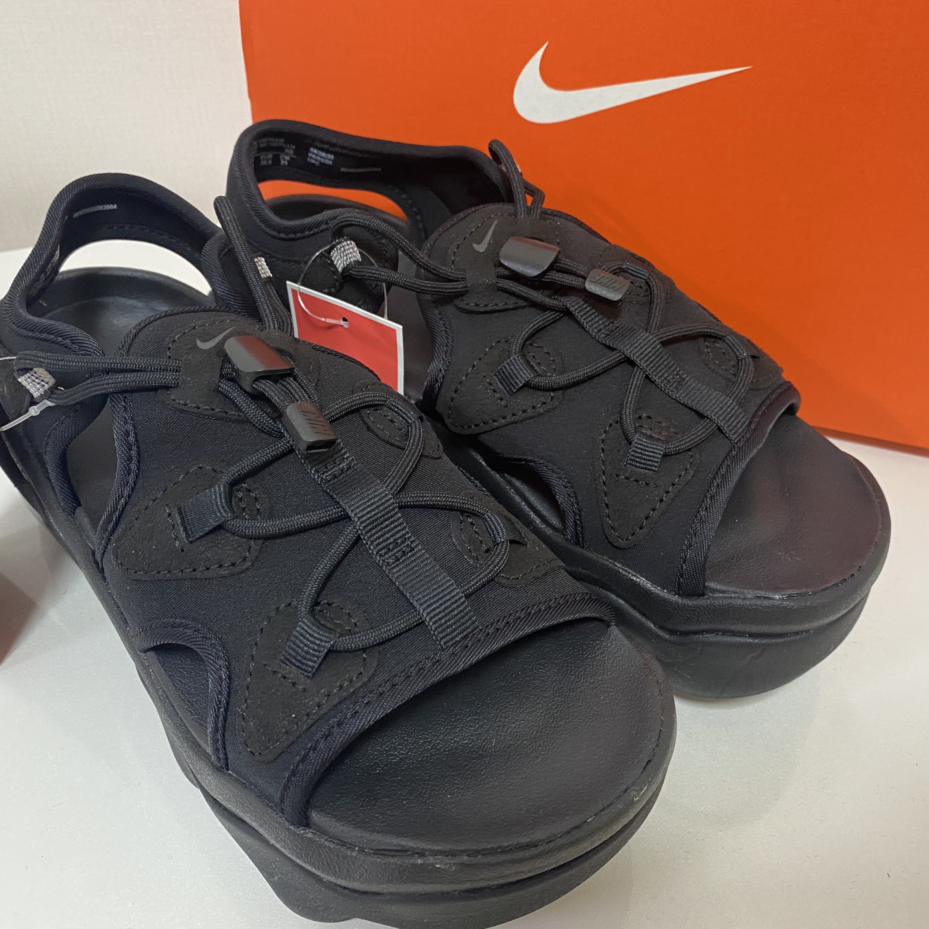 (W) Nike Air Max Koko Sandal Black 착용 스타일 - 1
