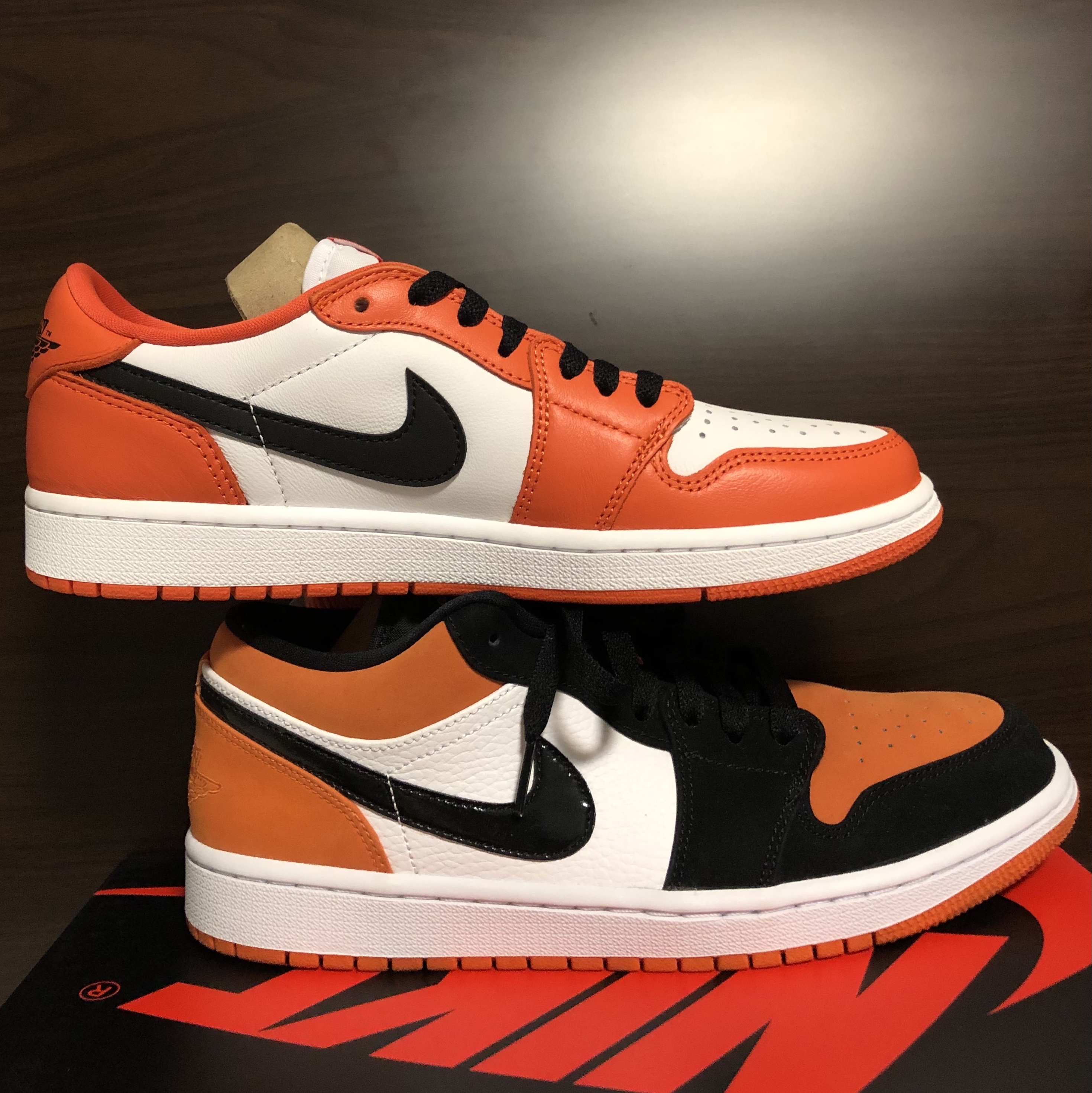 Jordan 1 Low Shattered Backboard, Jordan 1 Low OG Starfish 착용 스타일