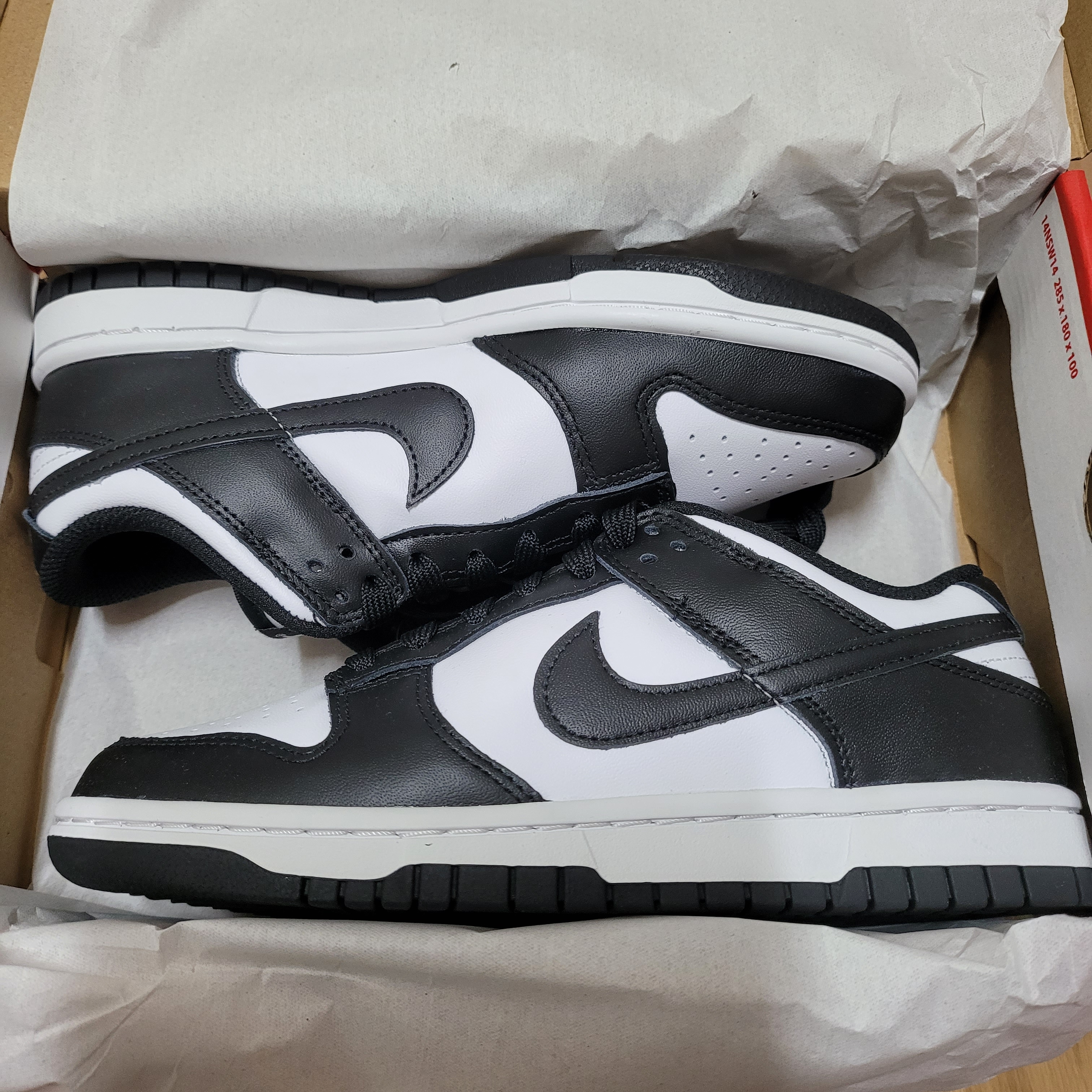 (W) Nike Dunk Low Black 착용 스타일