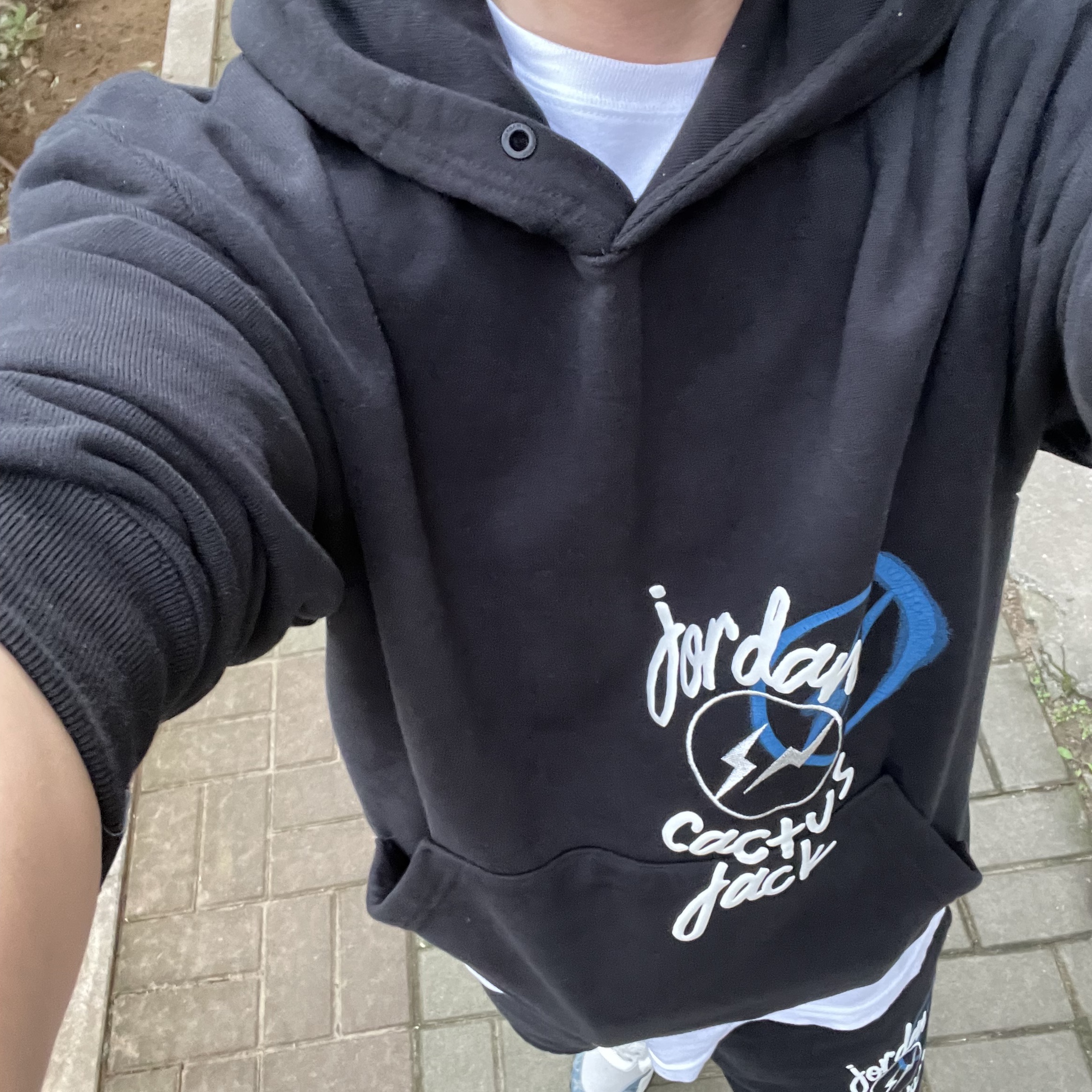 Jordan x Travis Scott x Fragment Hoodie Black (DJ0615-010), Jordan x Travis Scott x Fragment Shorts Black (DJ0617-010) 착용 스타일 - 2