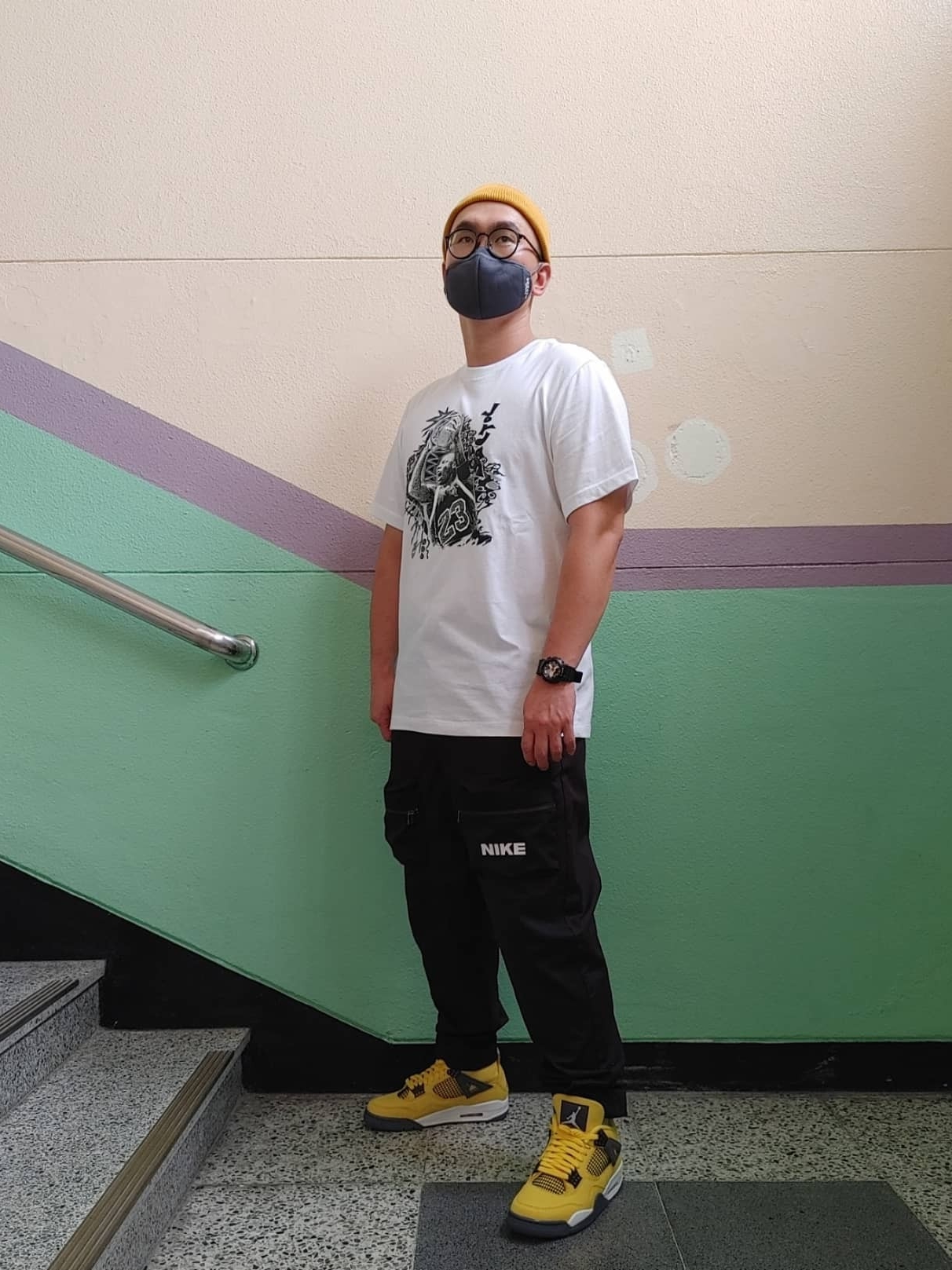 Jordan 4 Retro Tour Yellow 착용 스타일