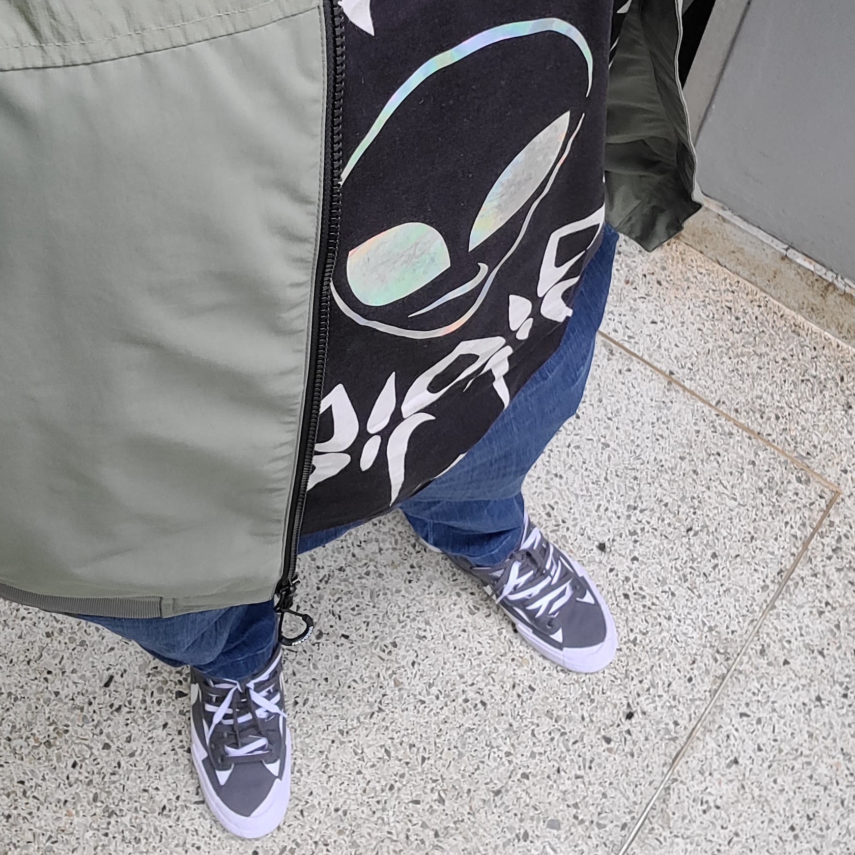 Nike x Sacai Blazer Low Iron Grey 착용 스타일