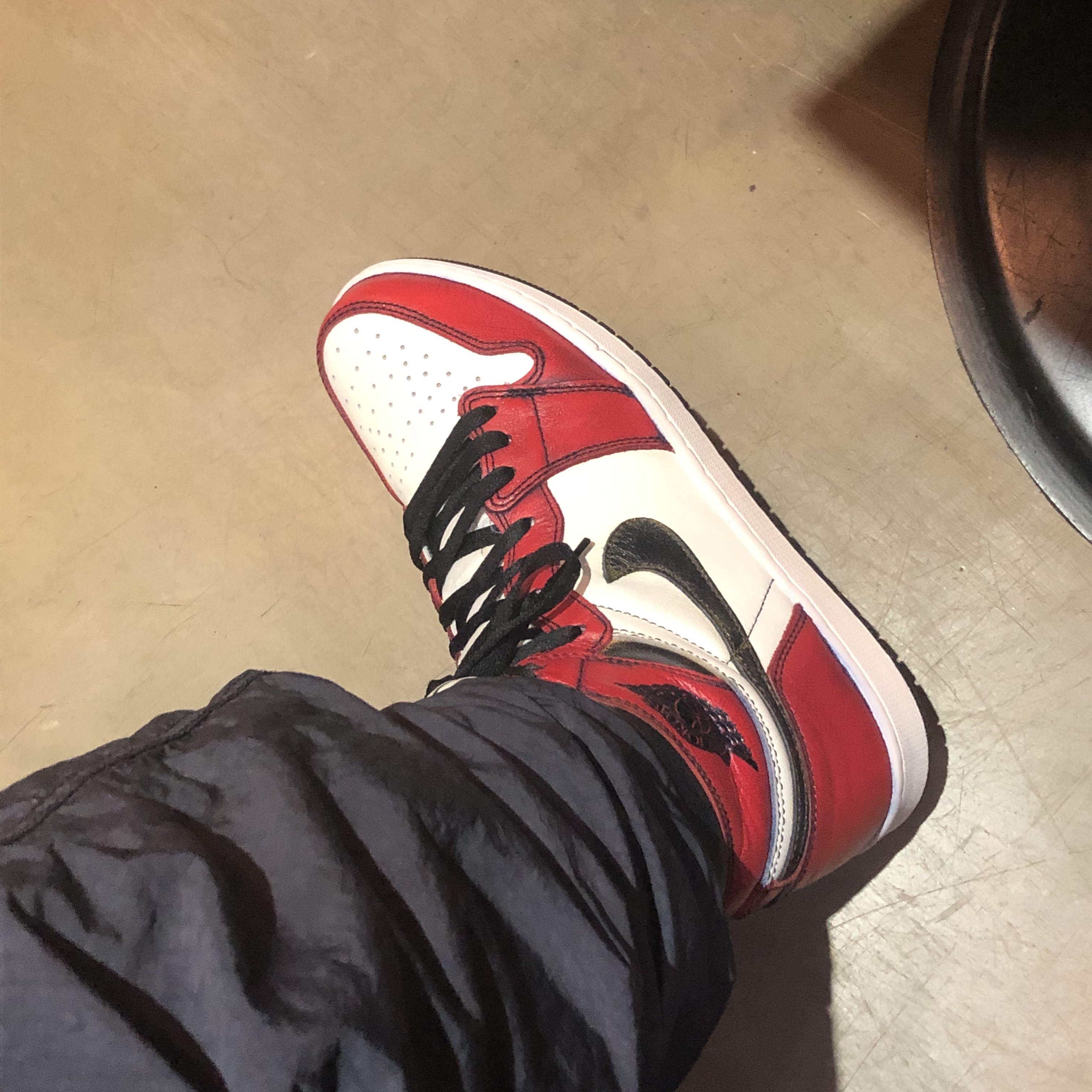 Jordan 1 Retro High OG Defiant SB LA to Chicago 착용 스타일 - 2