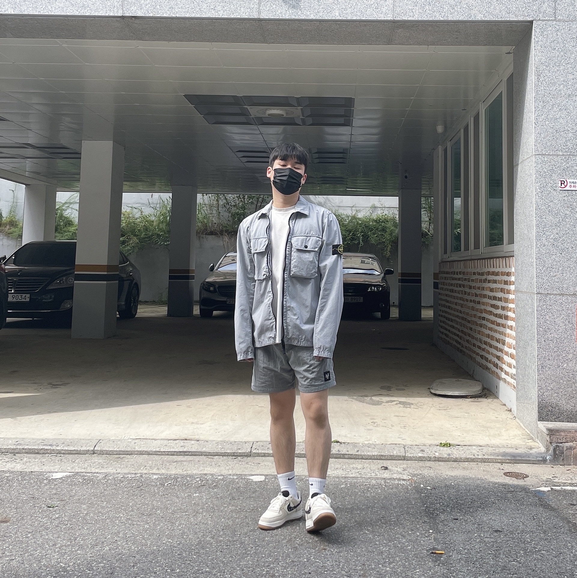 Nike Air Force 1 '07 LV8 Paisley Swoosh, Stone Island 113WN T.CO+OLD Overshirt Light Grey - 21FW 착용 스타일