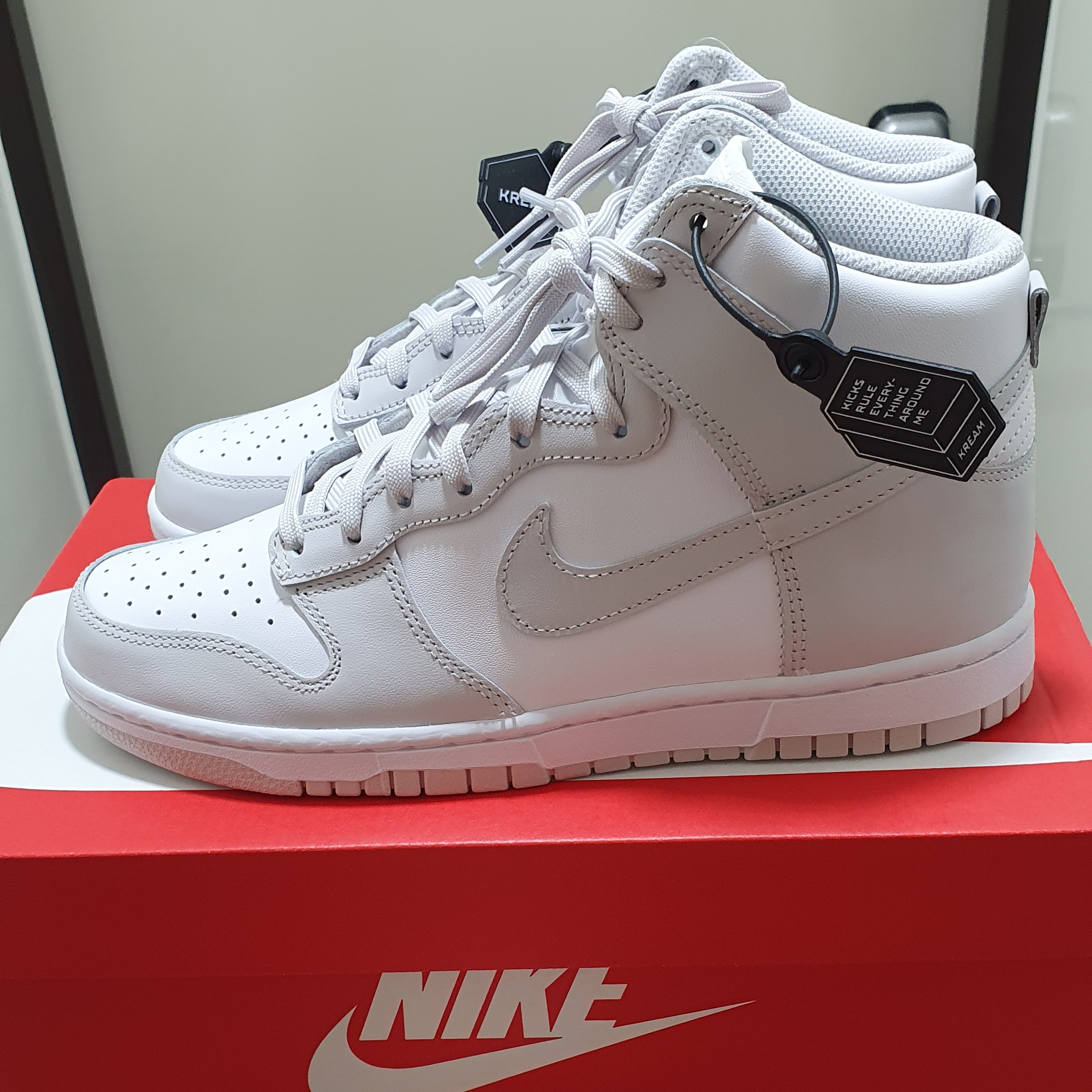 Nike Dunk High Retro Vast Grey 착용 스타일