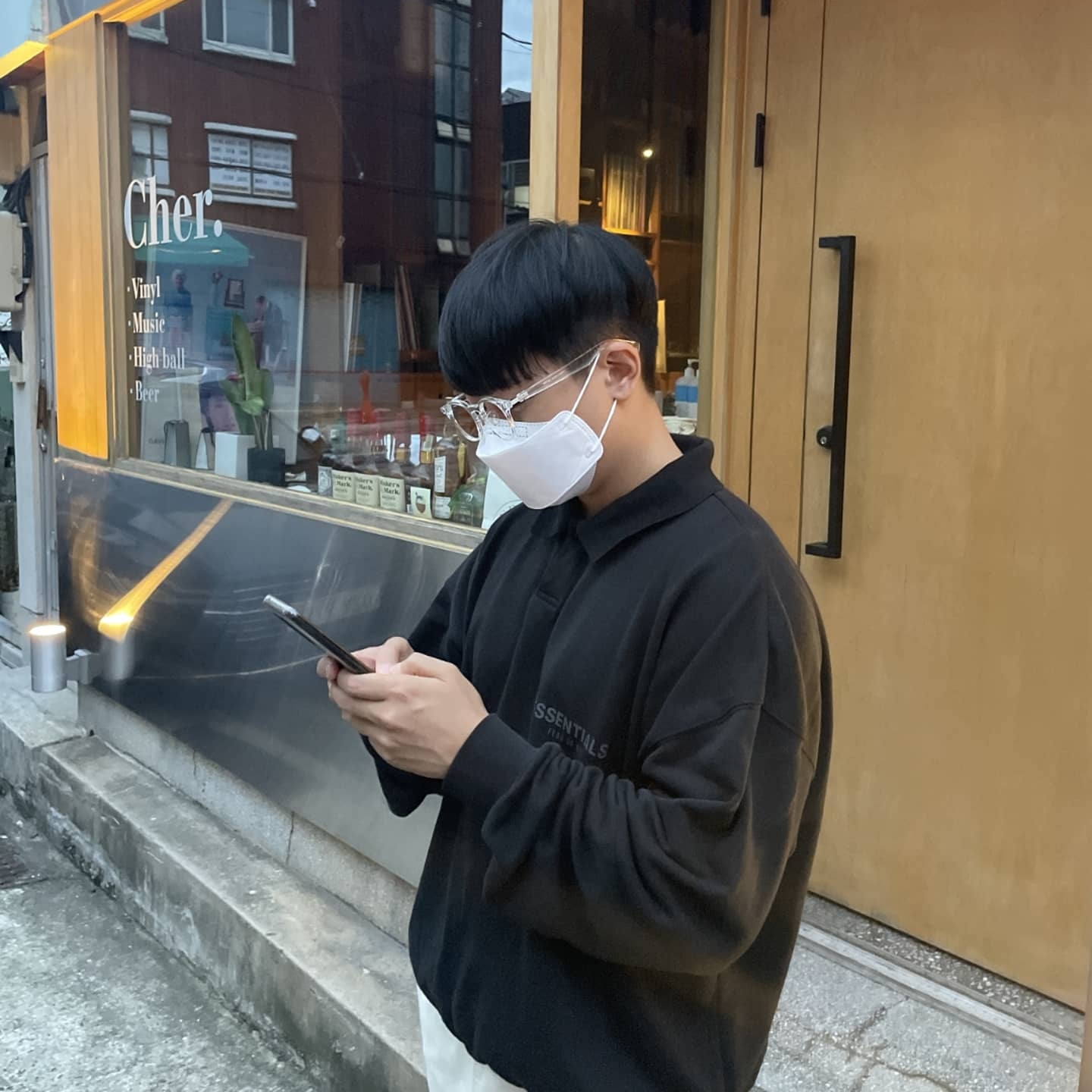 Essentials Long Sleeve Boxy Polo Black - 20FW 착용 스타일