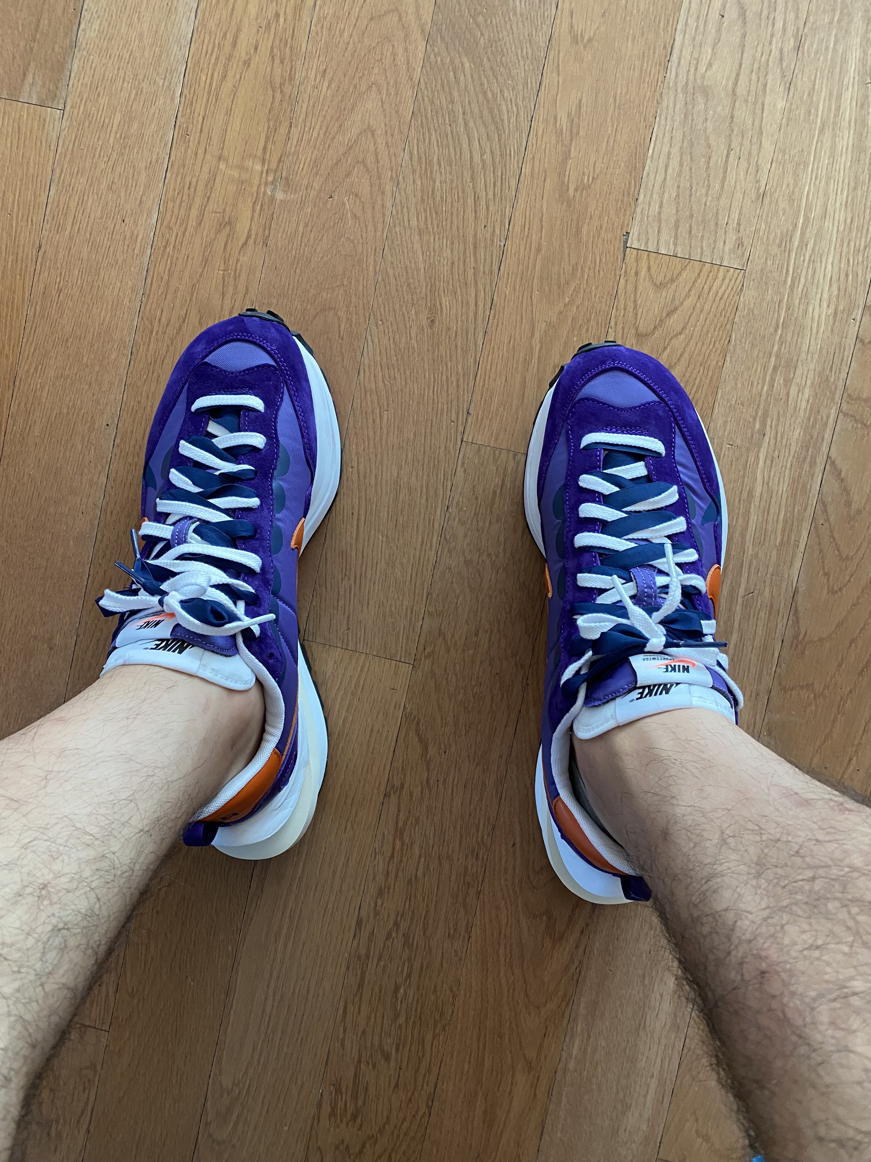 Nike x Sacai VaporWaffle Dark Iris 착용 스타일