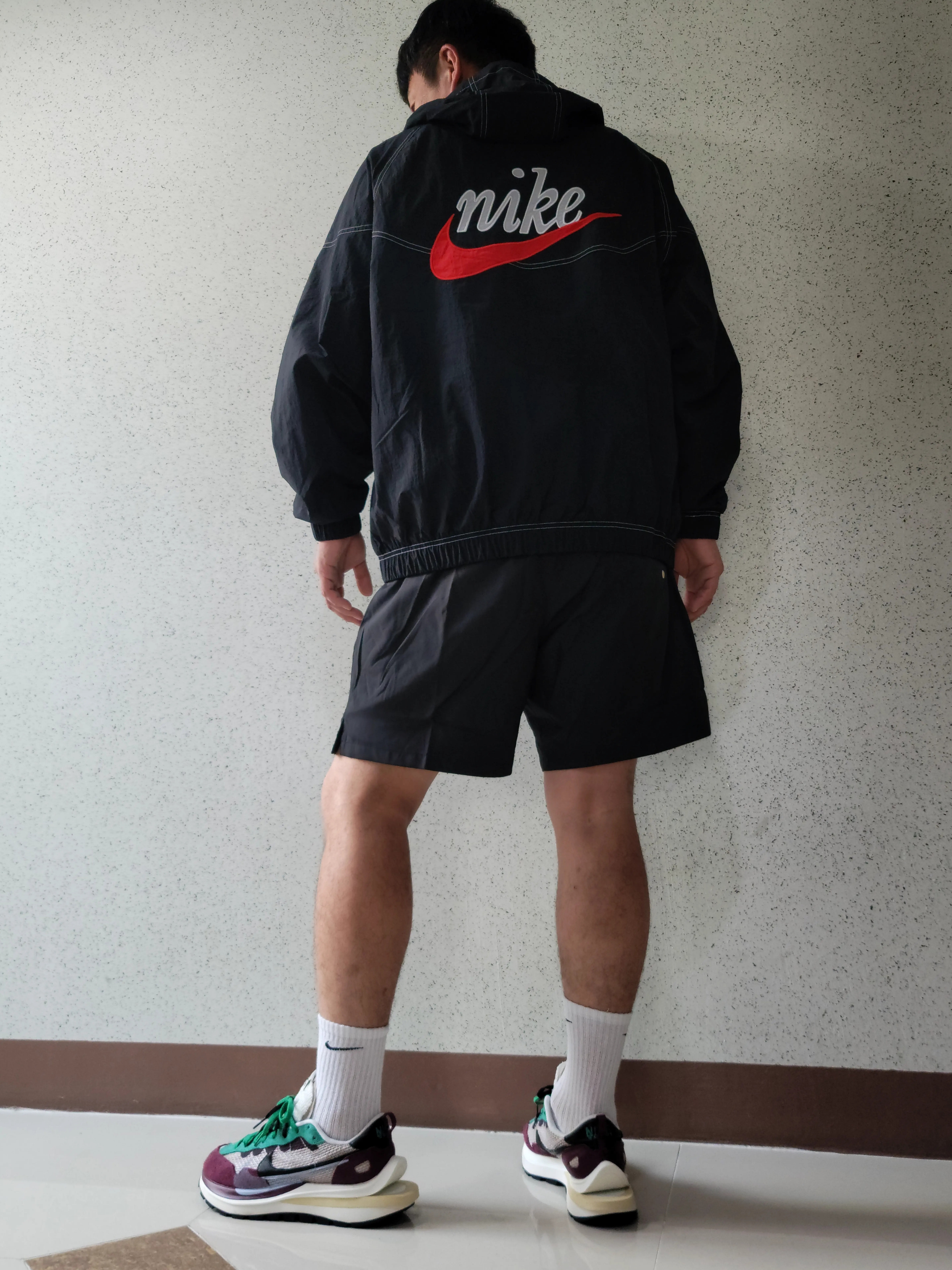 Nike x Sacai VaporWaffle String & Black Villain Red 착용 스타일