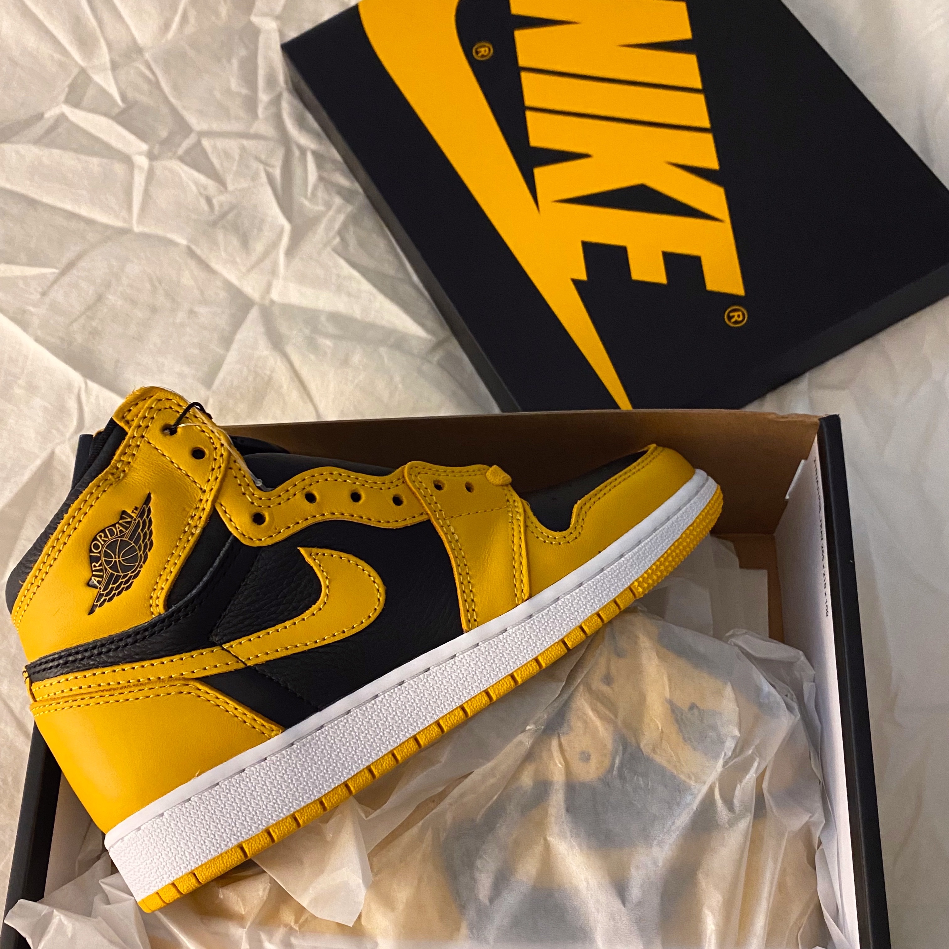 (GS) Jordan 1 Retro High OG Pollen, Jordan 1 Retro High OG Pollen 착용 스타일