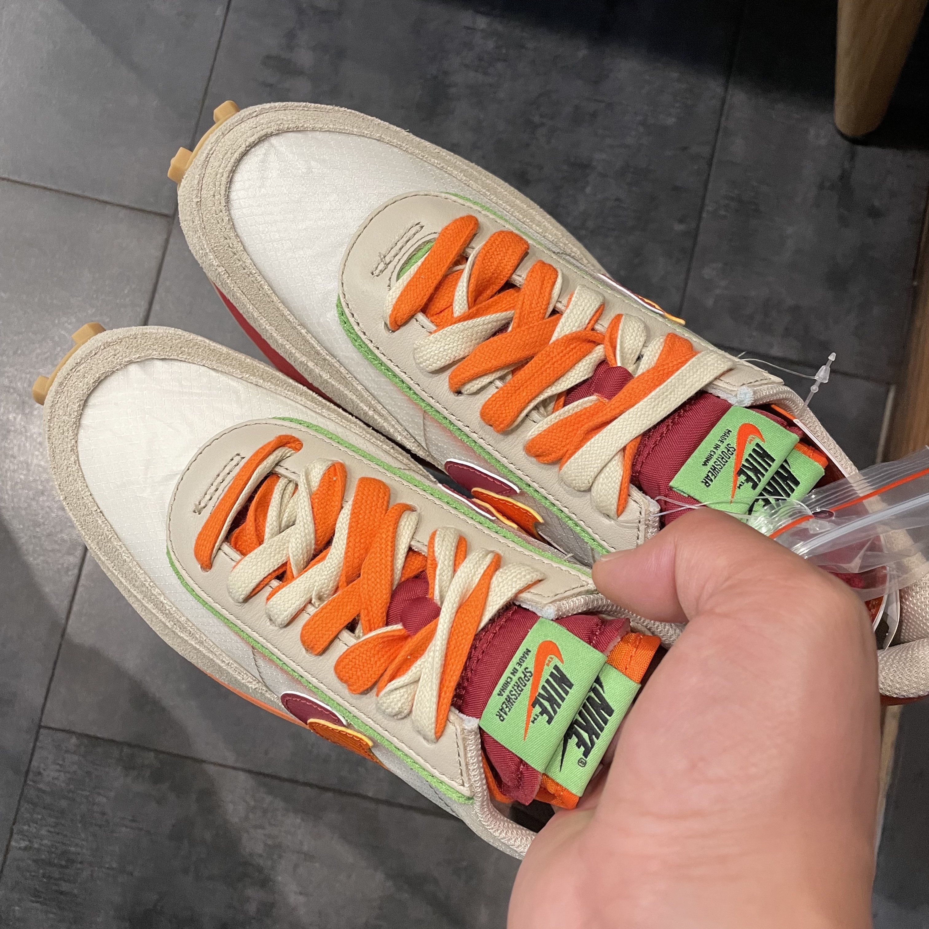 Nike x Sacai x Clot LDWaffle Orange Blaze 착용 스타일 - 3