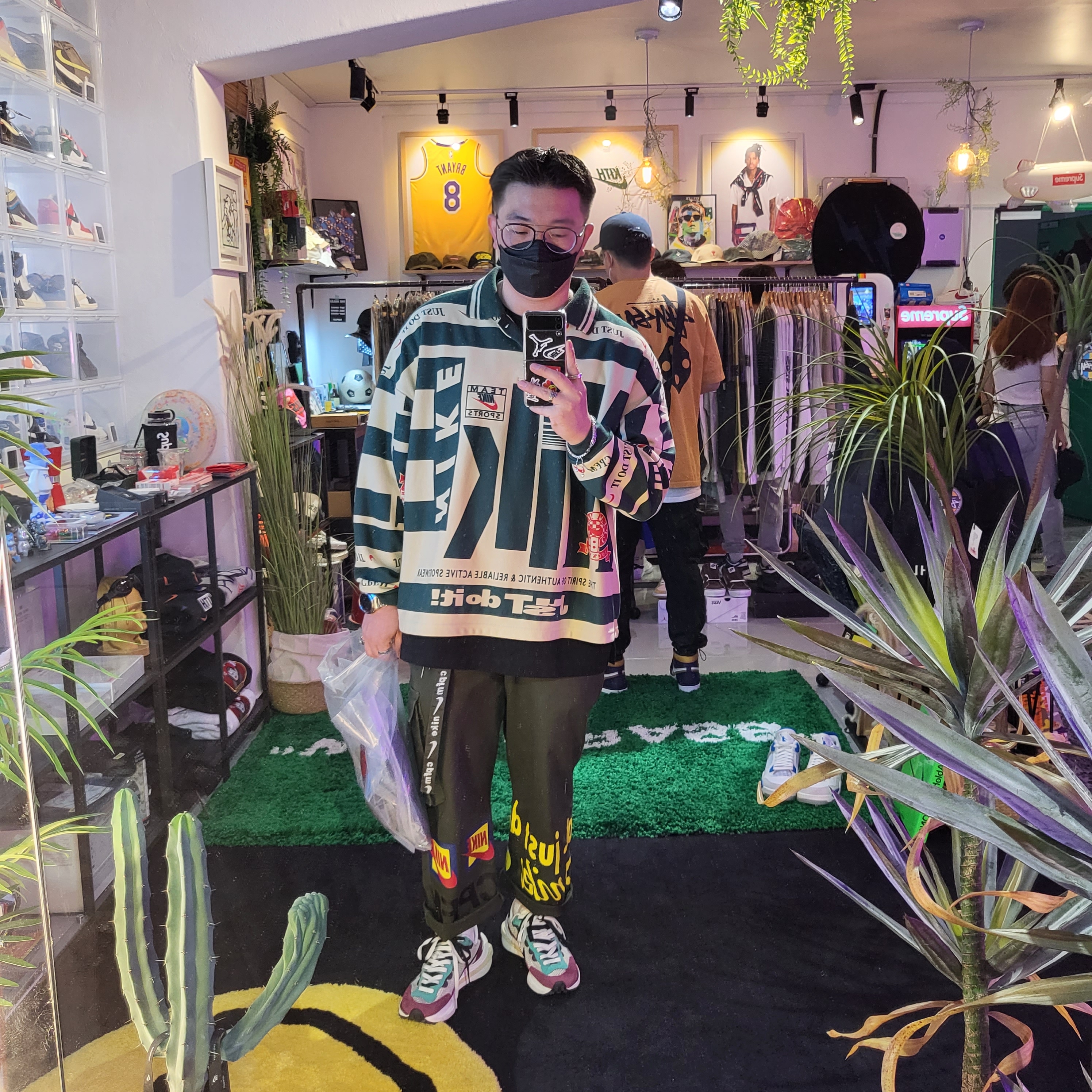 Nike x Cactus Plant Flea Market Long Sleeve Polo Natural - Asia, Nike x Cactus Plant Flea Market Track Pants Olive 착용 스타일