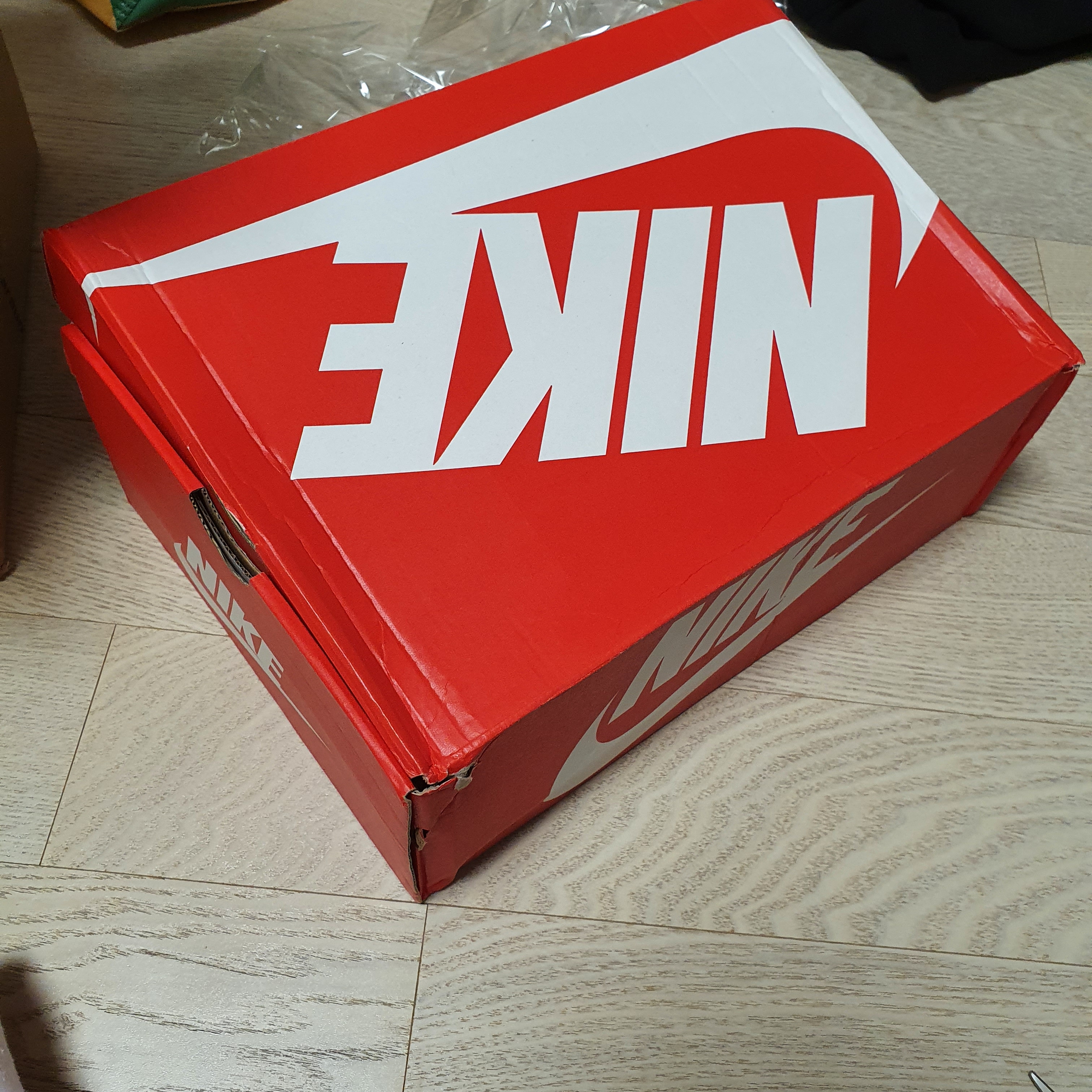 Nike Dunk Low Retro Black 착용 스타일 - 1