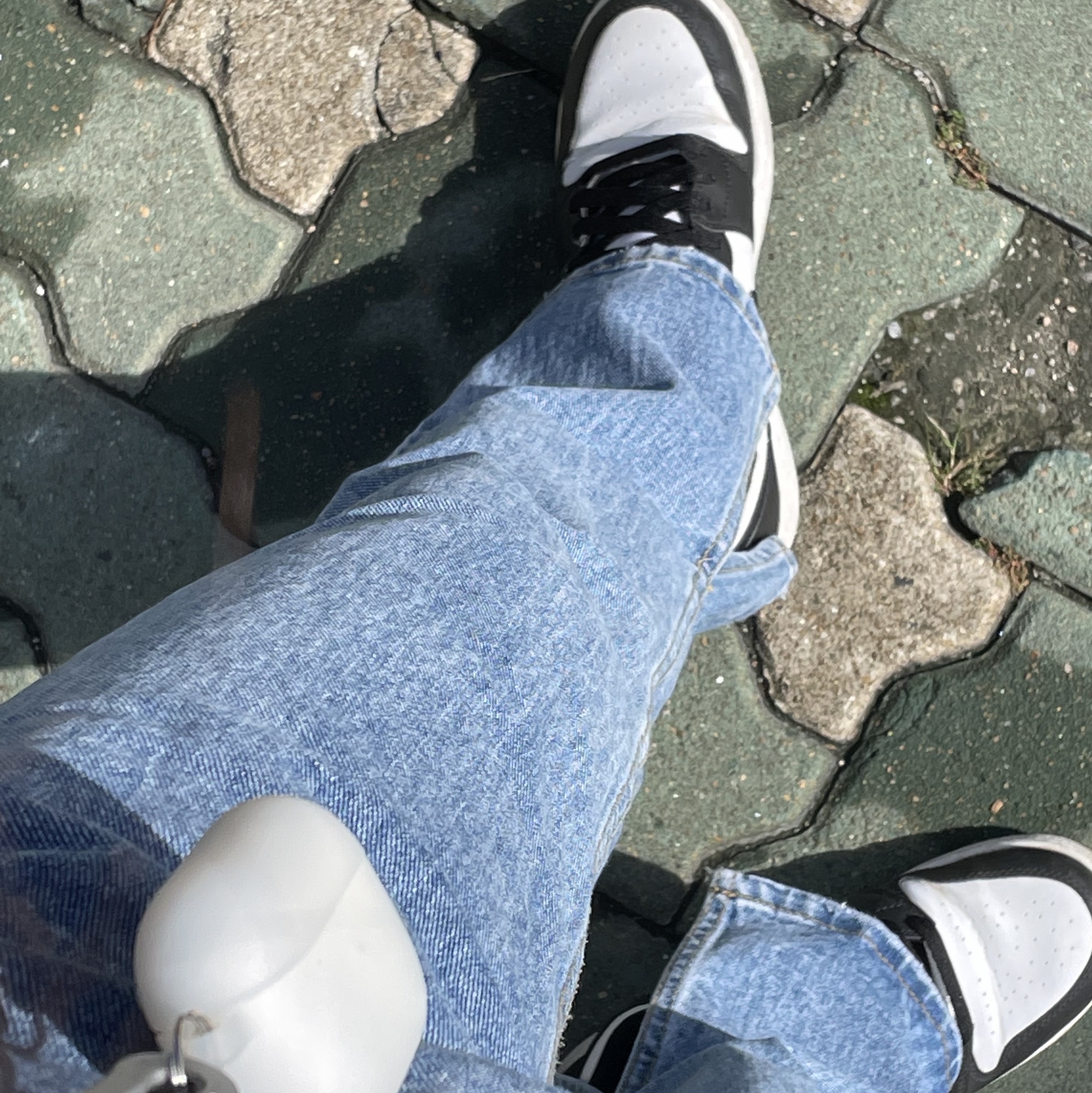 Jordan 1 Retro High OG Black White 2014 착용 스타일 - 2