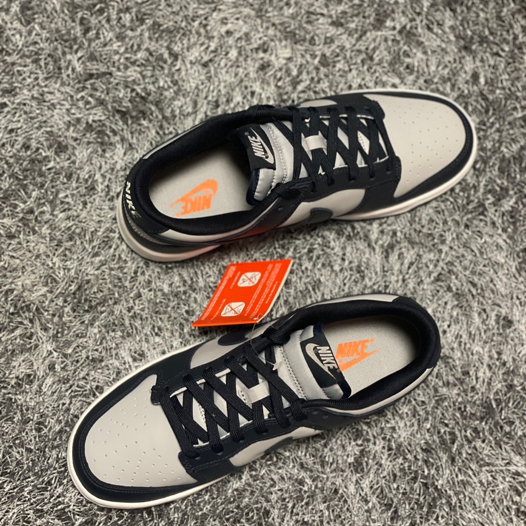 Nike Dunk Low Retro Championship Grey 착용 스타일 - 1